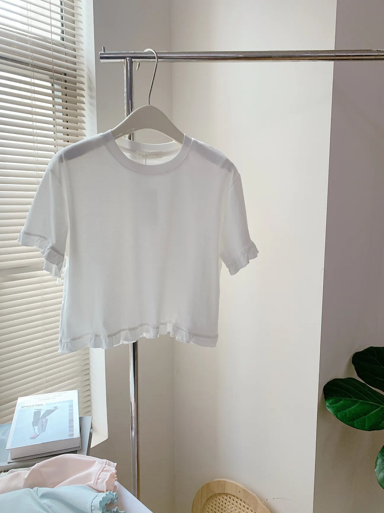 HELLO MILK TEE- 85297 簡約短袖