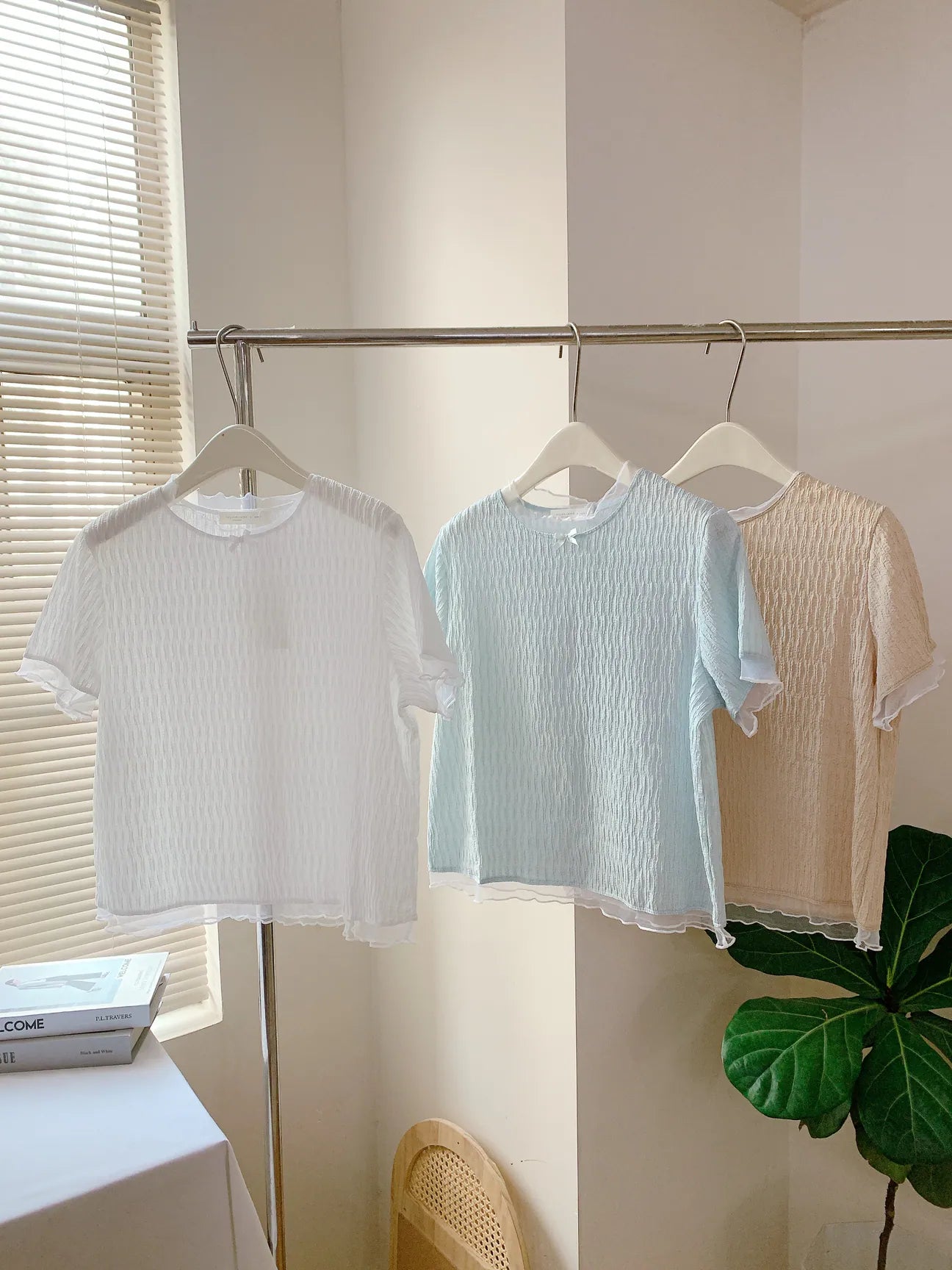 HELLO MILK TEE- 85314 拼接短袖