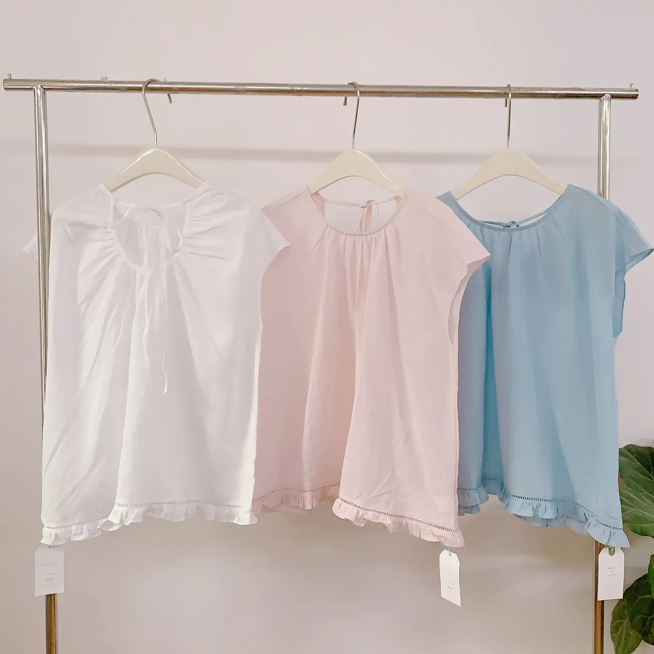 HELLO MILK TEE- 85067 天麻小衫