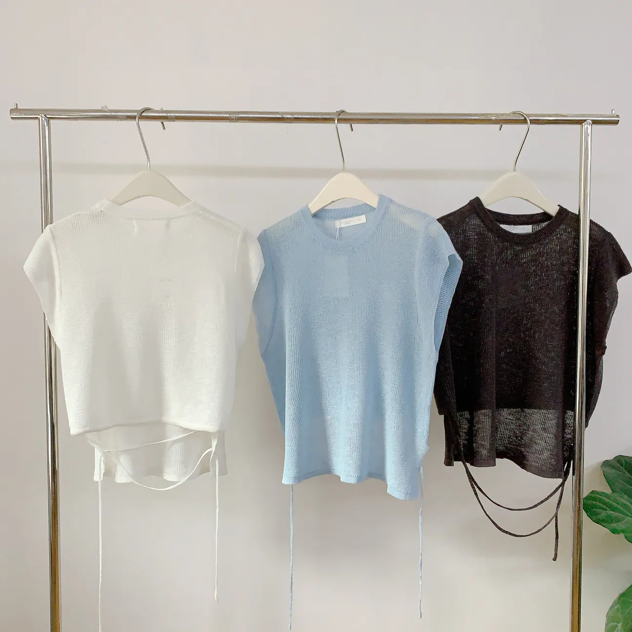 HELLO MILK TEE- 85120 麻料小衫