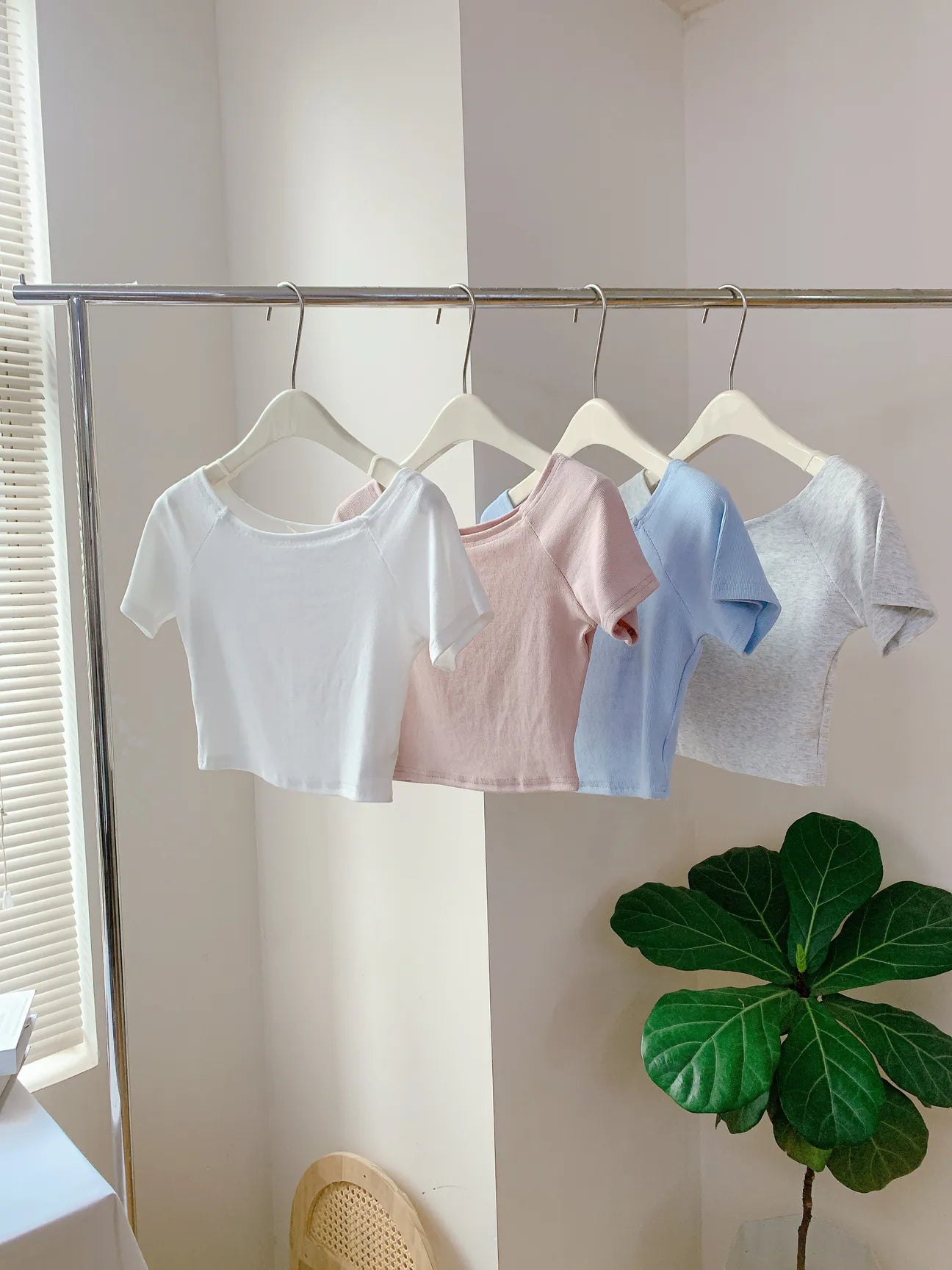 HELLO MILK TEE- 85298 百搭小衫