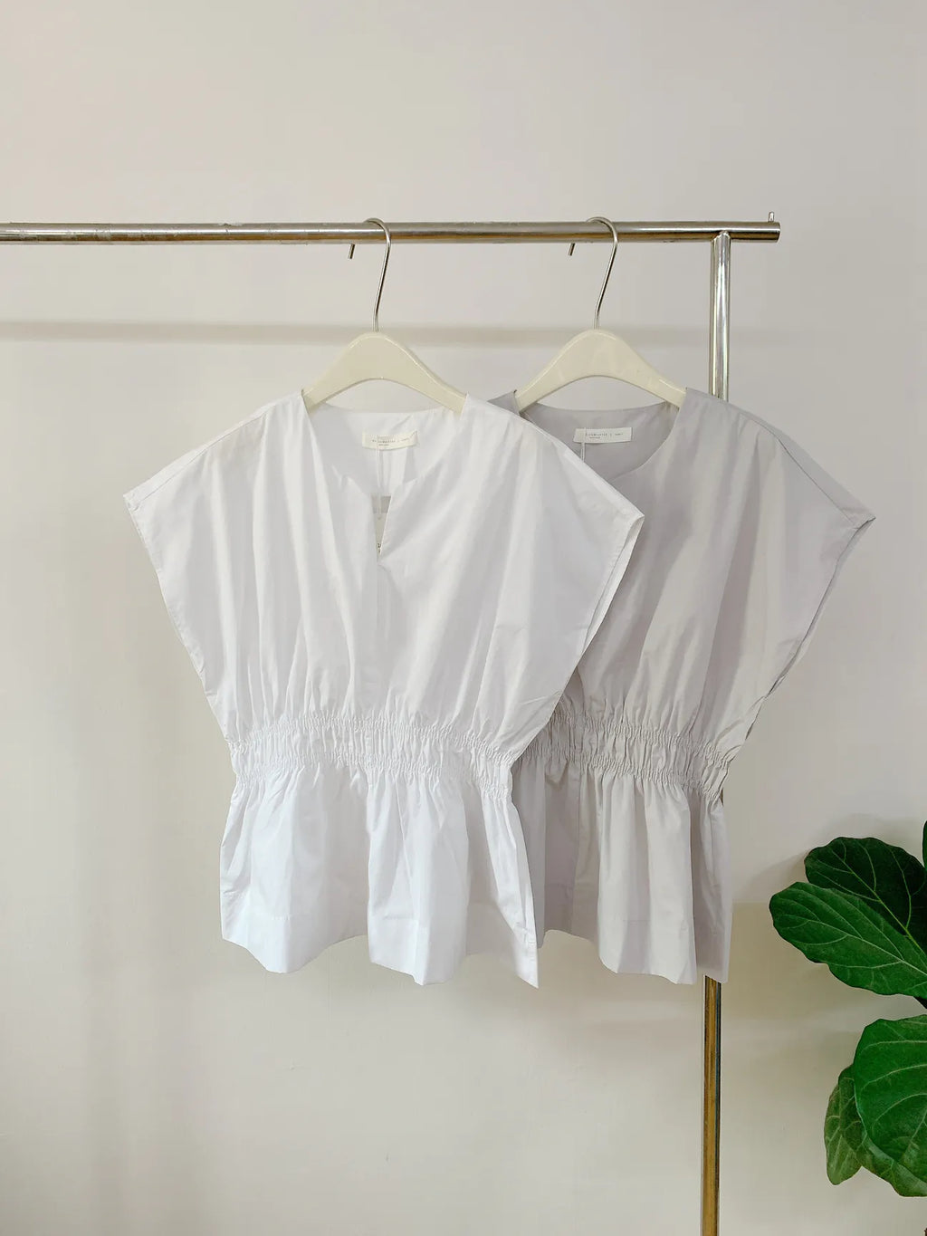 HELLO MILK TEE- 85240 質感上衣