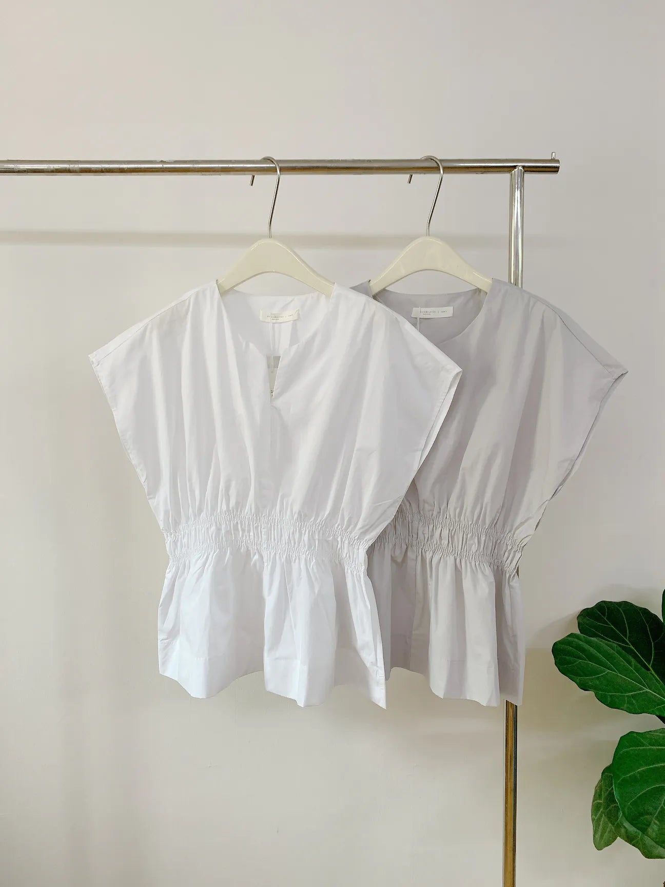 HELLO MILK TEE- 85240 質感上衣
