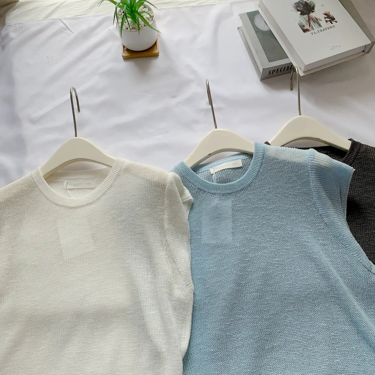 HELLO MILK TEE- 85120 麻料小衫