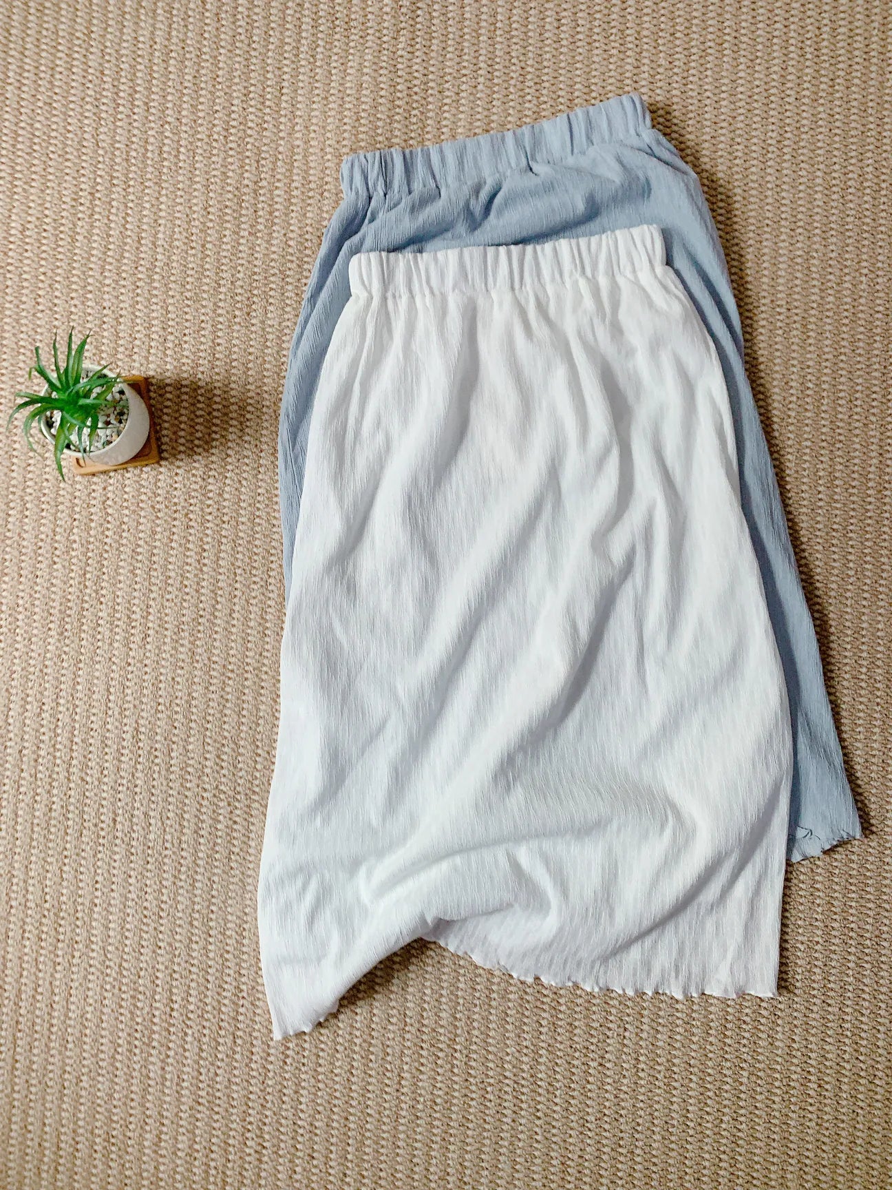 HELLO MILK TEE- 85303 松緊半裙