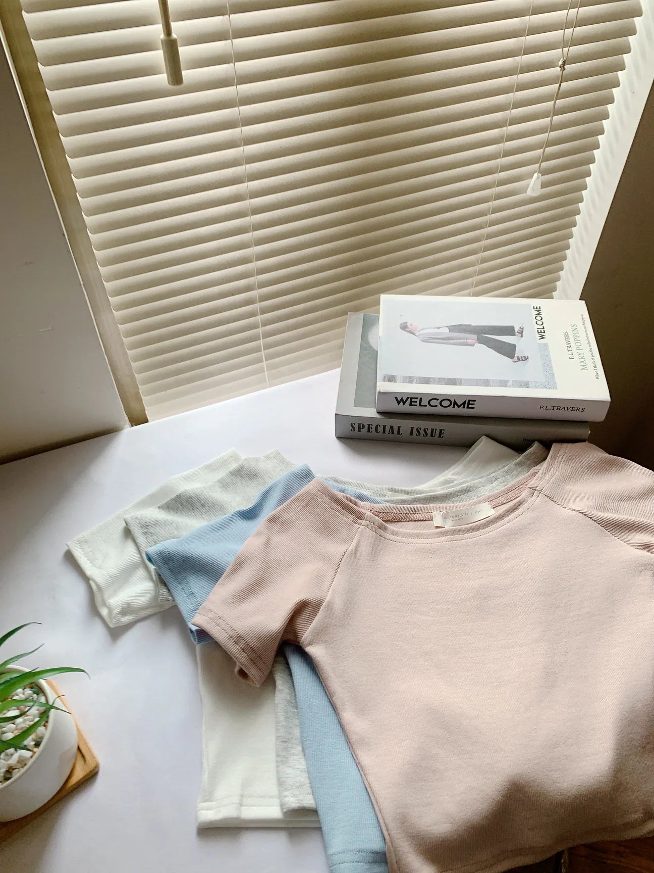 HELLO MILK TEE- 85298 百搭小衫