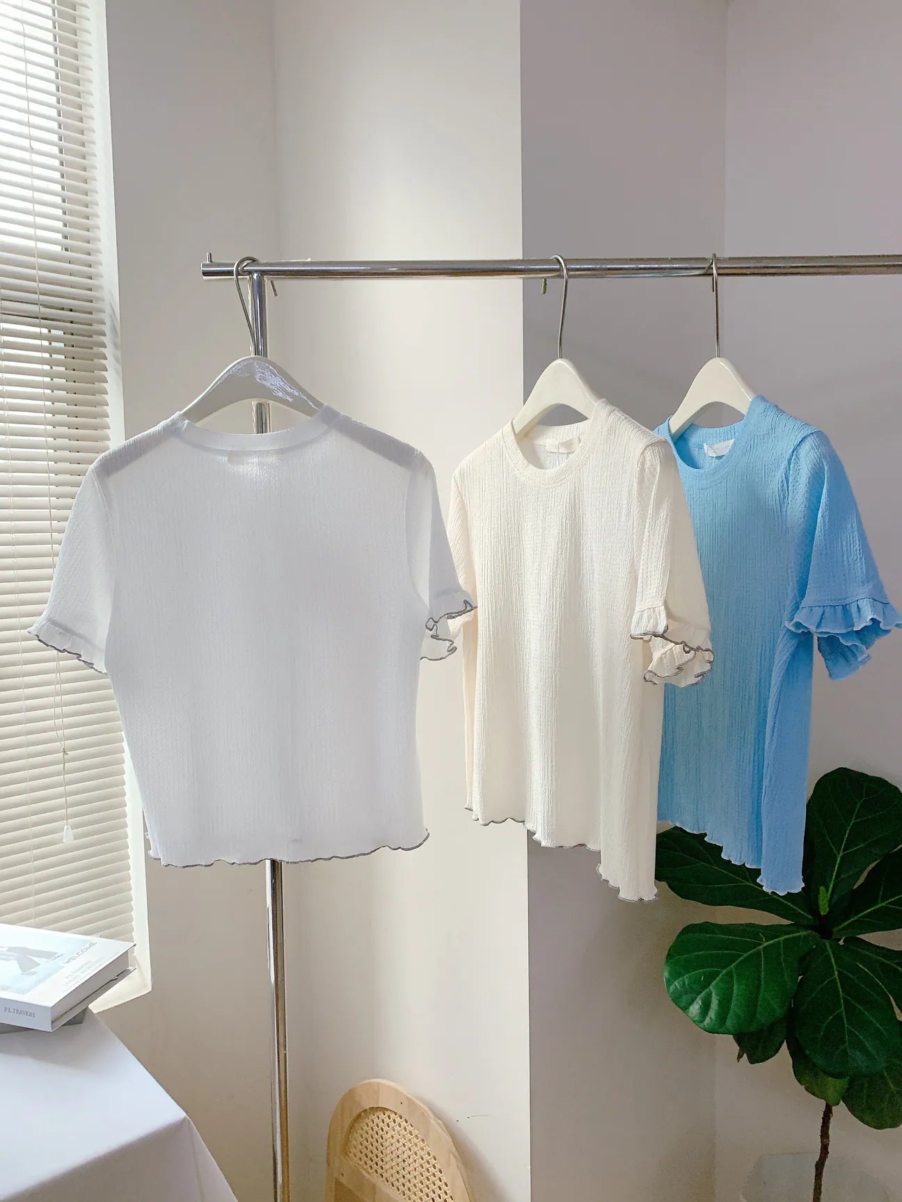 HELLO MILK TEE- 85311 荷葉邊短袖