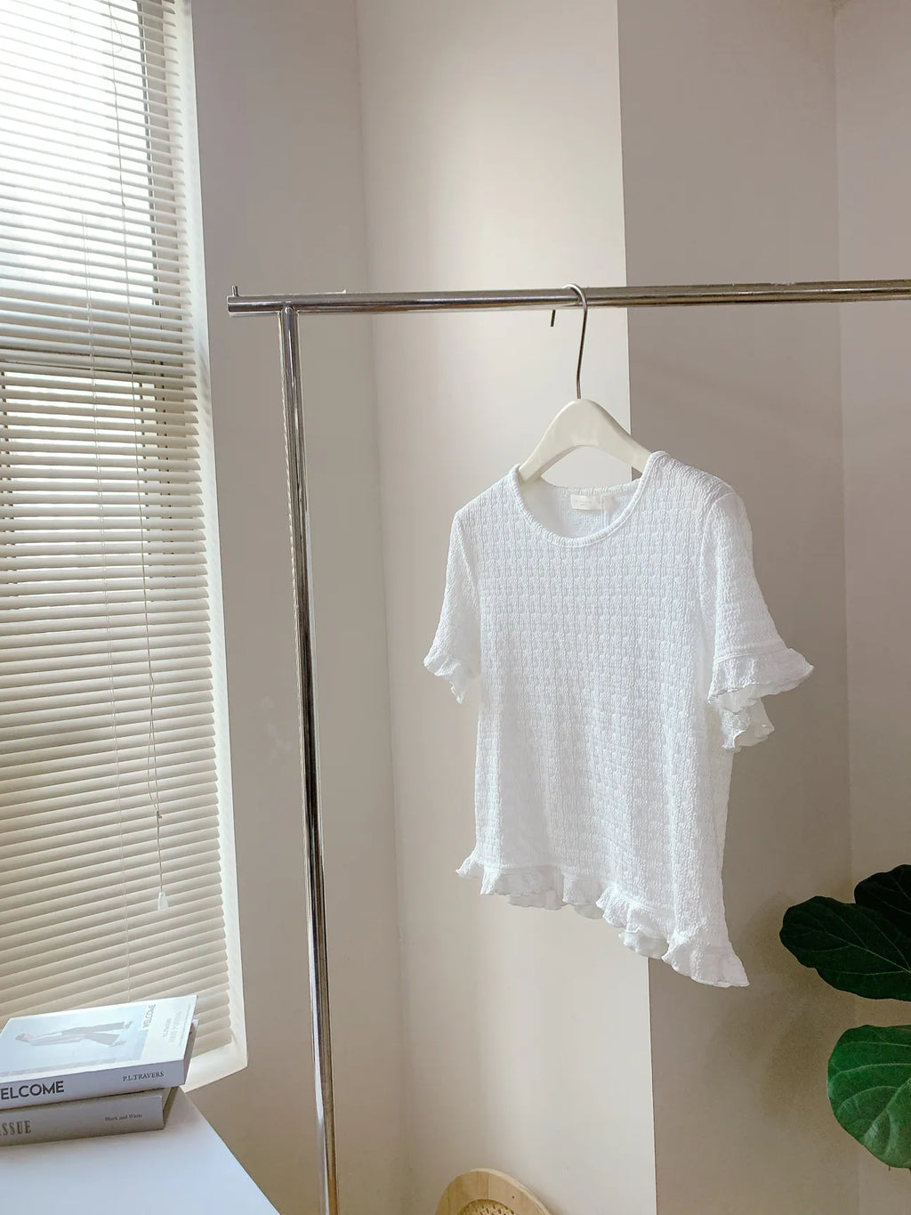 HELLO MILK TEE- 85307 條紋上衣