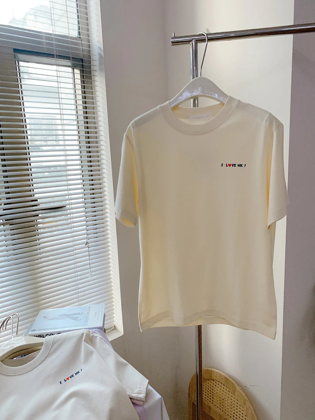 HELLO MILK TEE- 56799 字母短袖