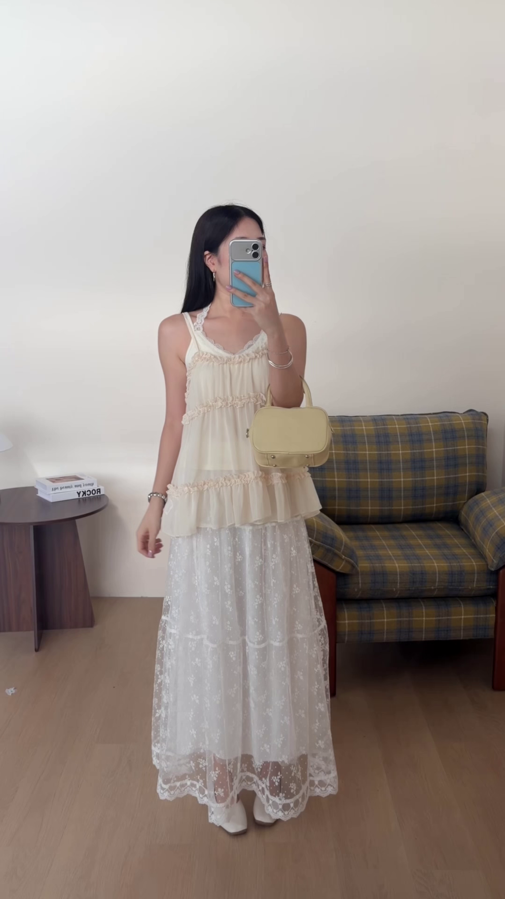 HELLO MILK TEE- 86715   木耳邊上衣