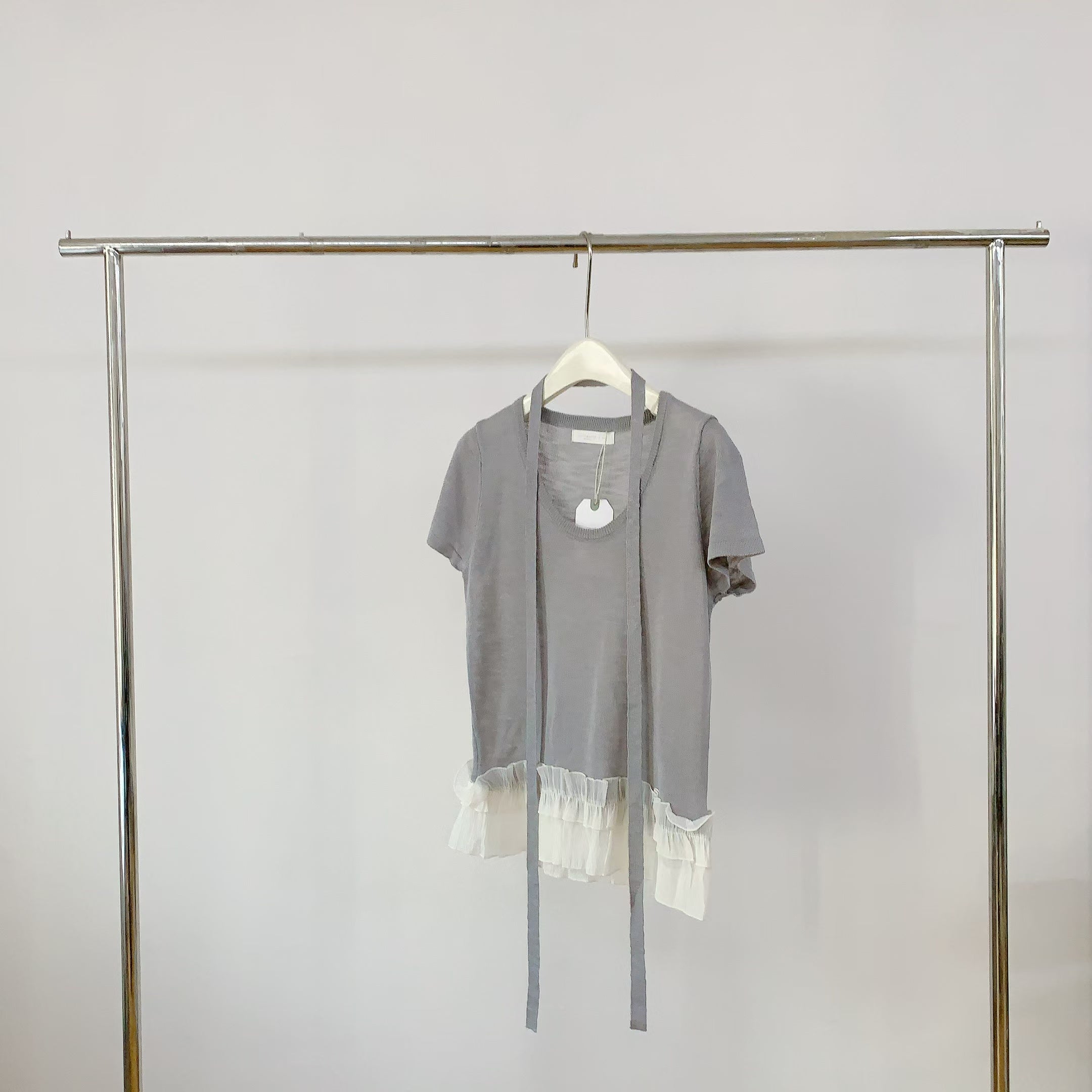 HELLO MILK TEE- 84619  蕾絲上衣