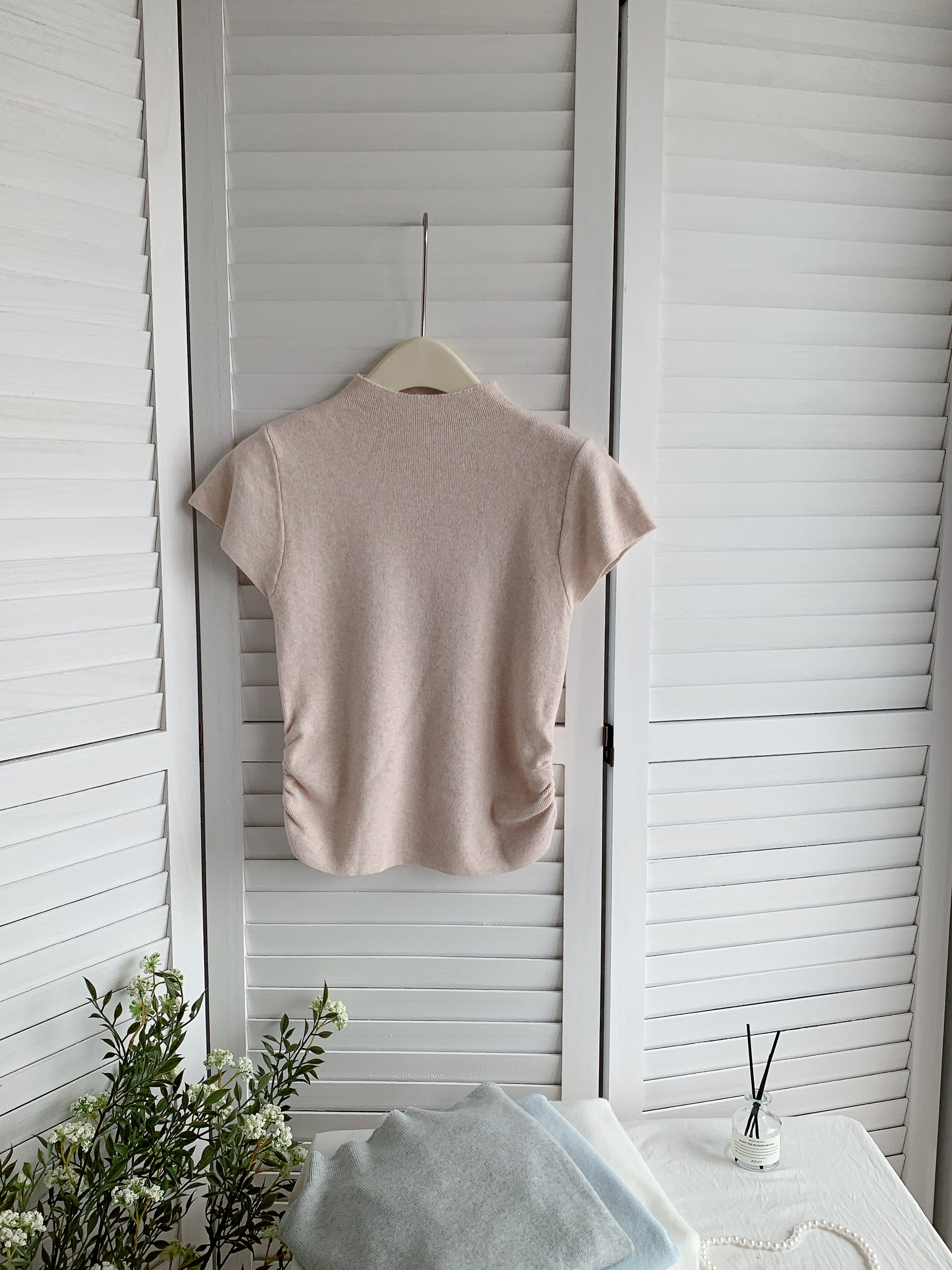 HELLO MILK TEE- 85407 收腰小衫