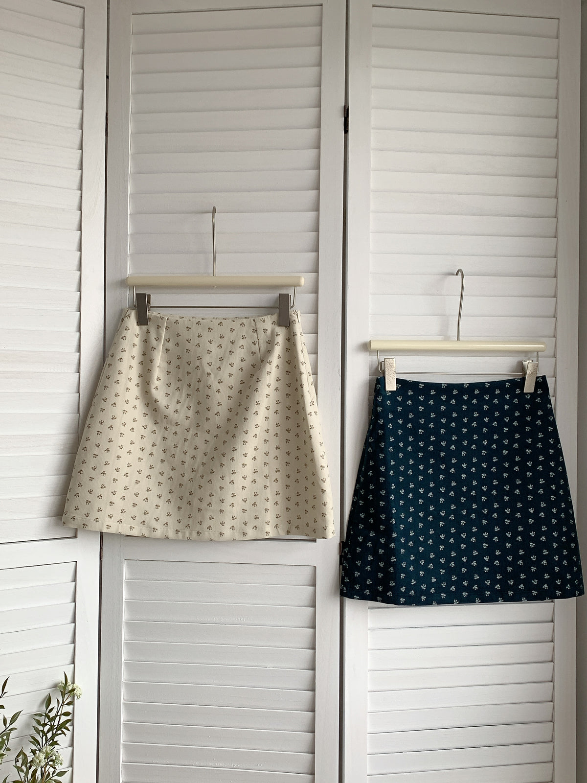 HELLO MILK TEE- 85392 甜美短裙