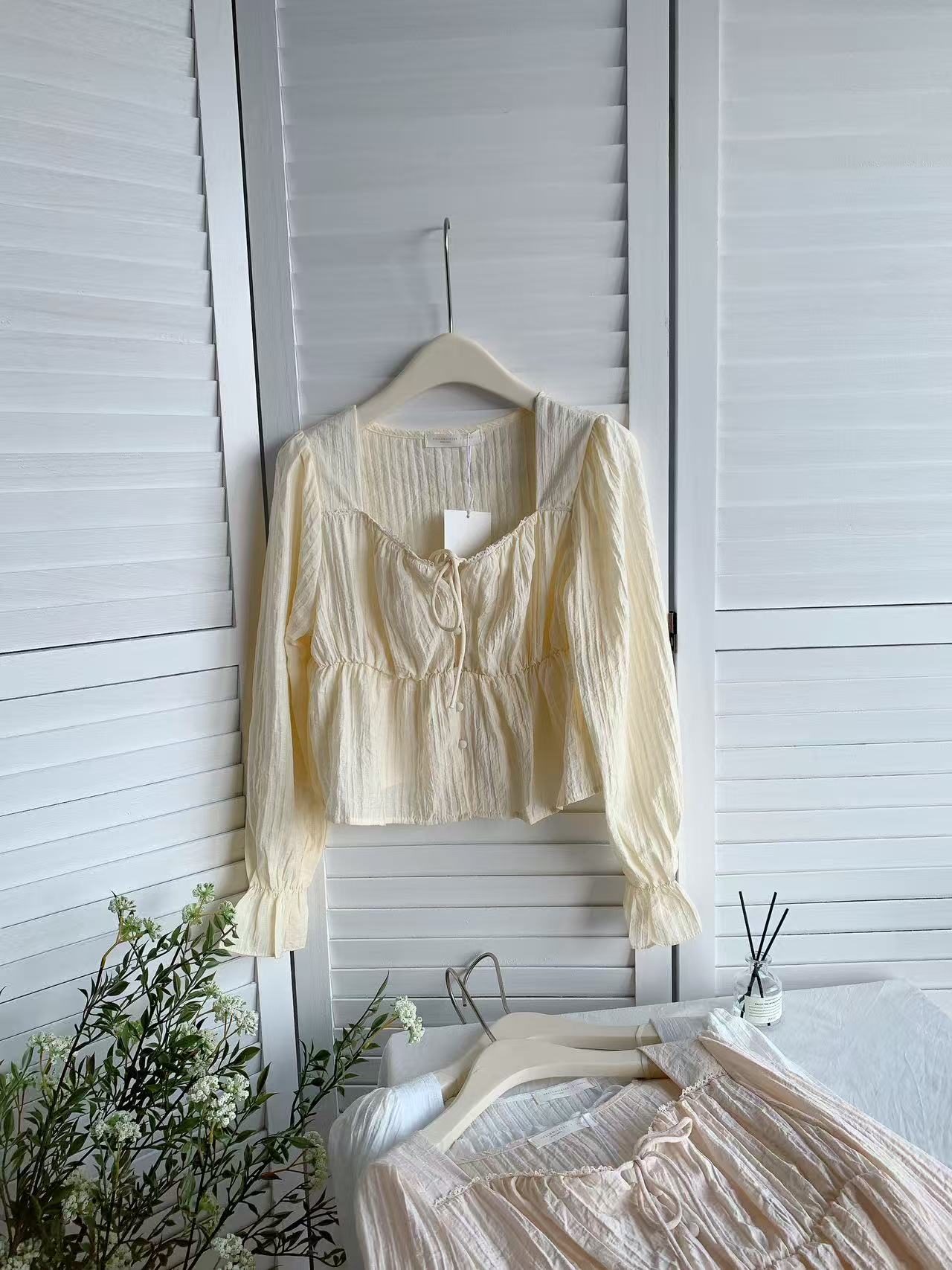 HELLO MILK TEE- 85396 甜美上衣