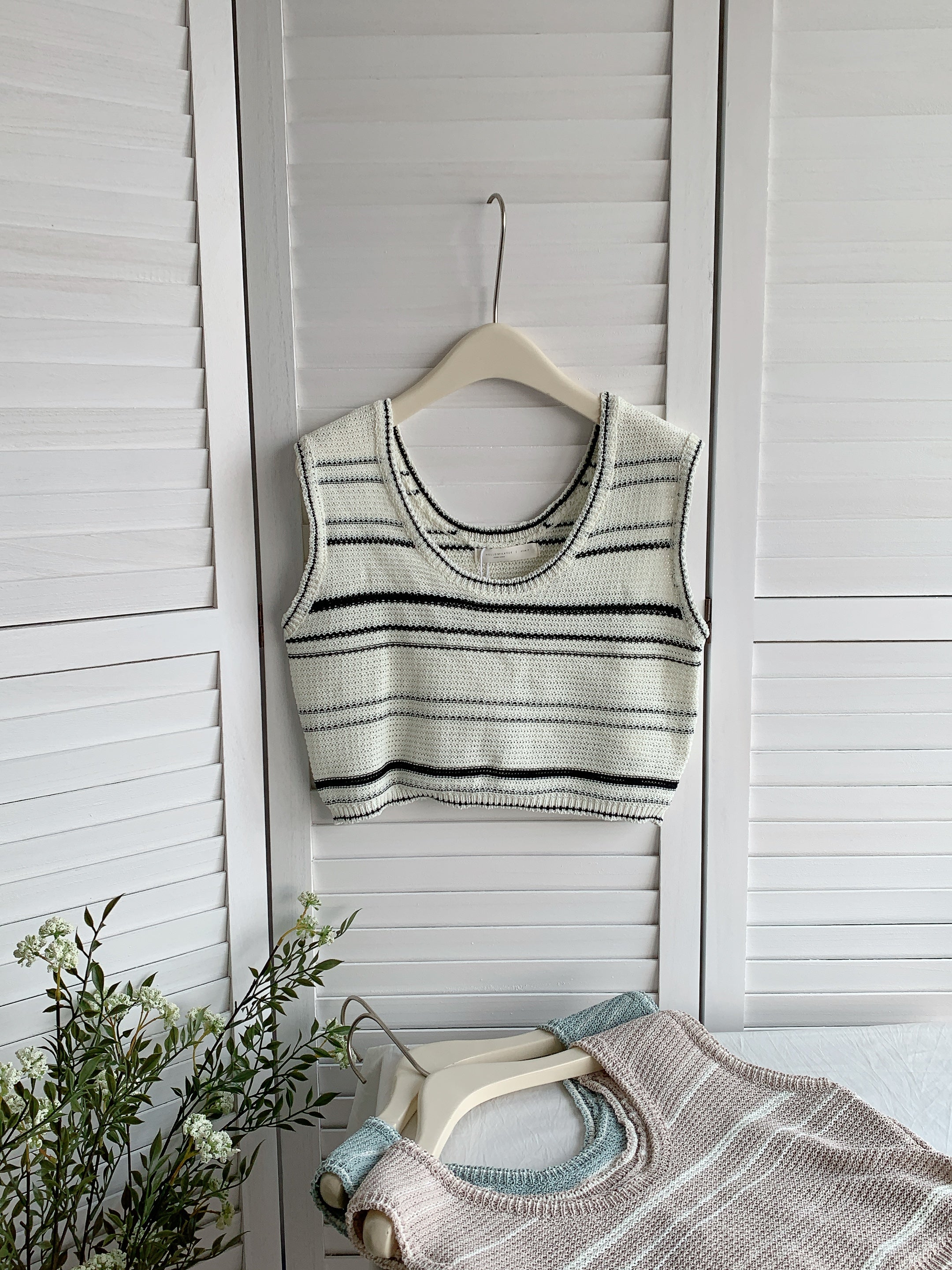 HELLO MILK TEE- 85468 百搭背心衫