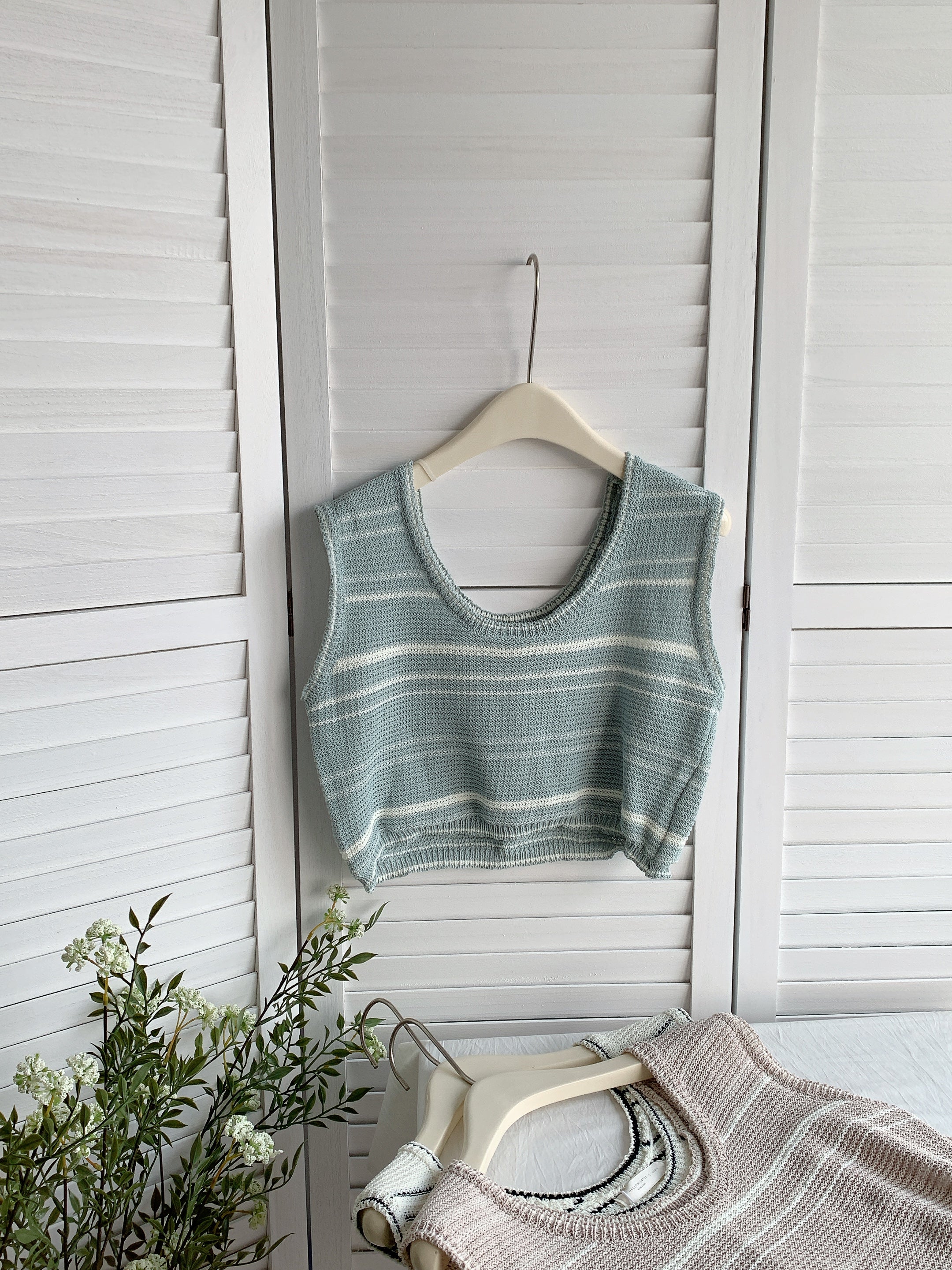 HELLO MILK TEE- 85468 百搭背心衫