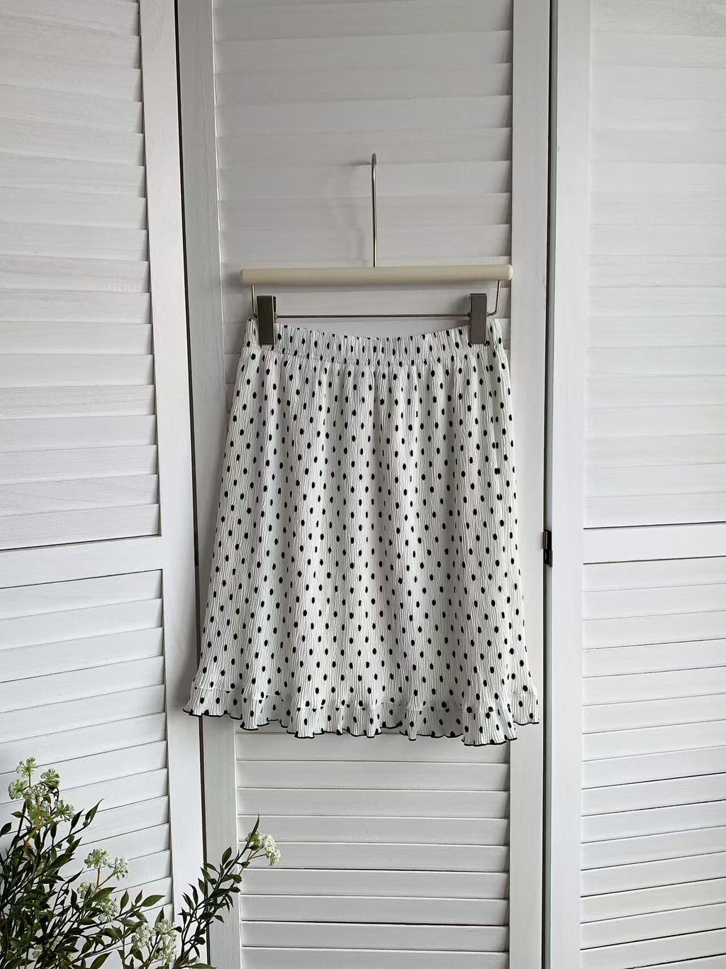 HELLO MILK TEE- 85390 波點半裙