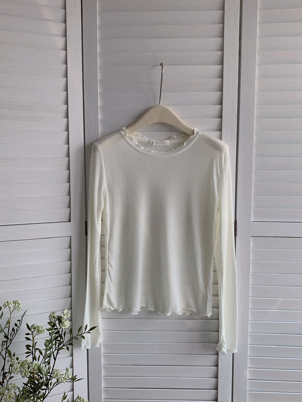 HELLO MILK TEE- 85511 木耳邊上衣