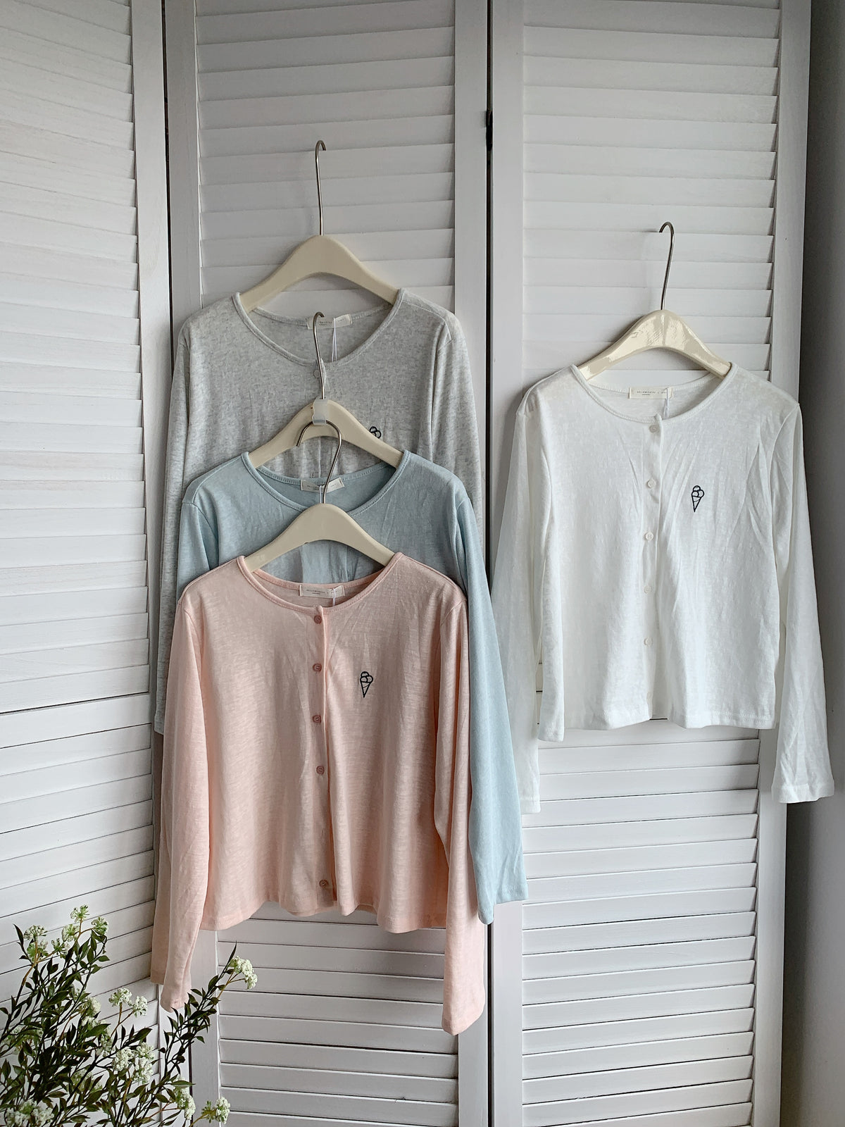 HELLO MILK TEE- 85453 刺繡開衫