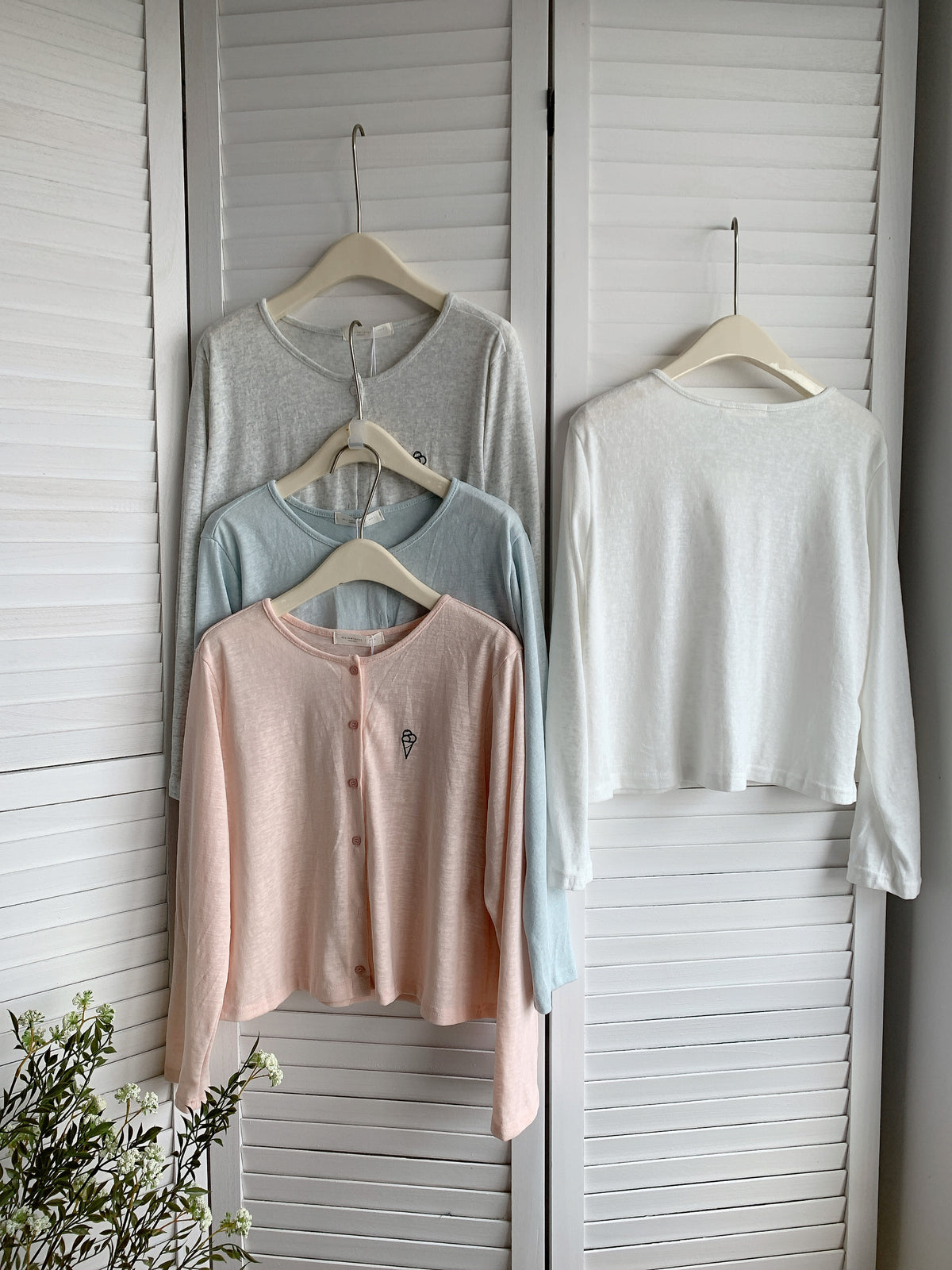 HELLO MILK TEE- 85453 刺繡開衫