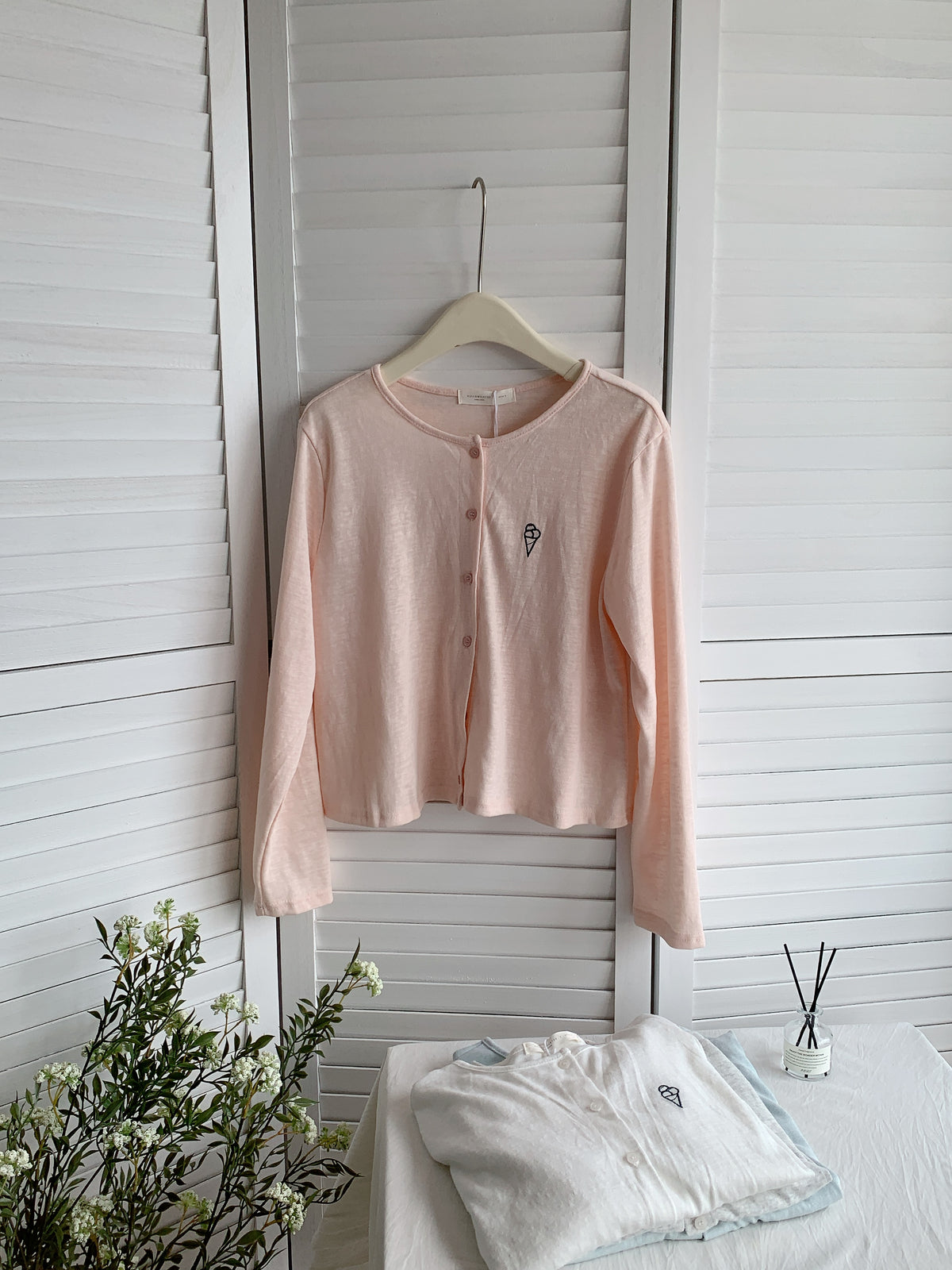 HELLO MILK TEE- 85453 刺繡開衫