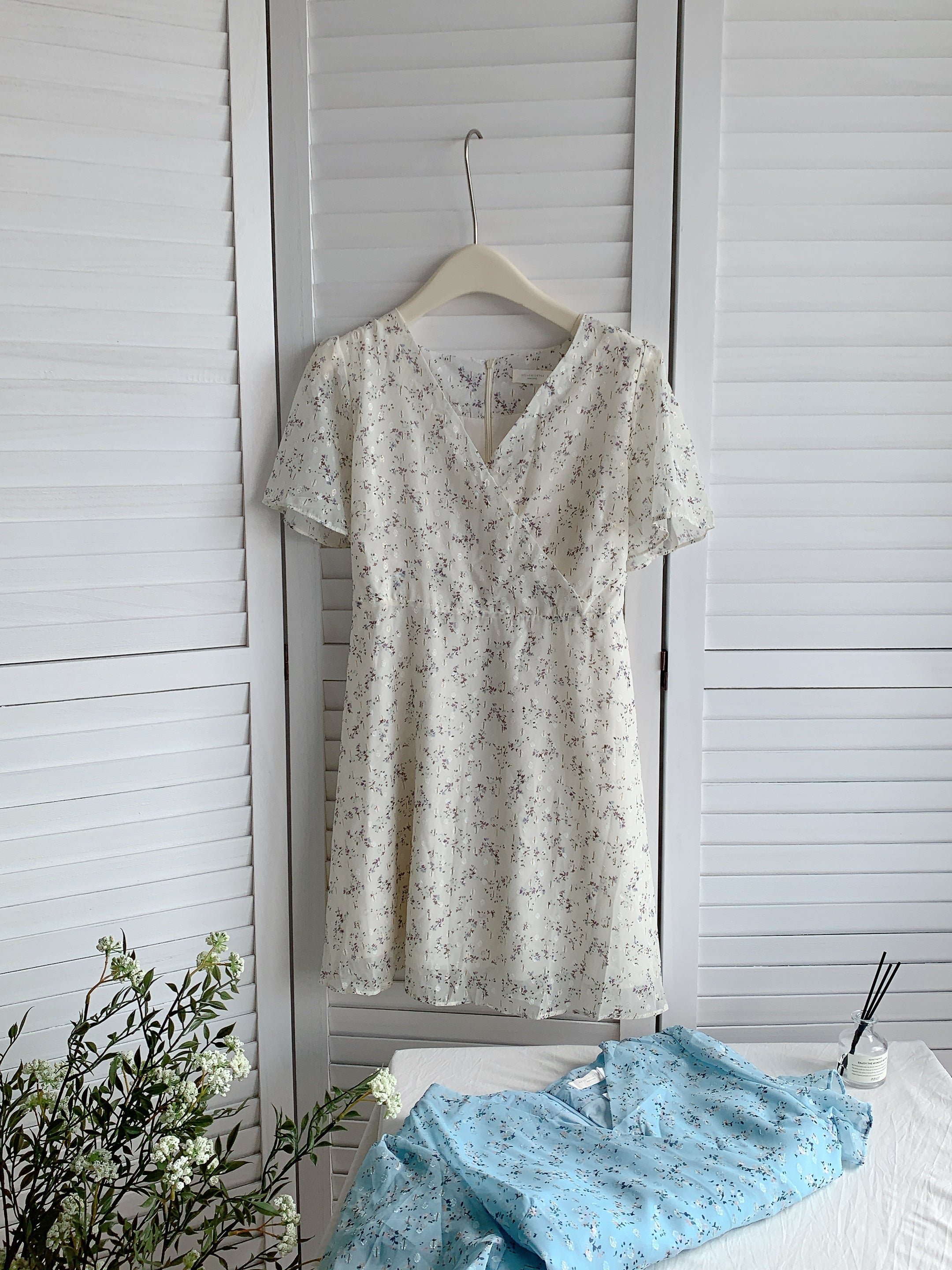 HELLO MILK TEE- 85456 碎花連衣裙