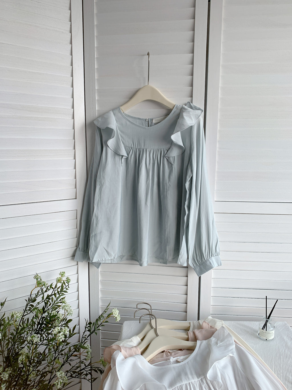 HELLO MILK TEE- 85424 荷葉袖襯衣