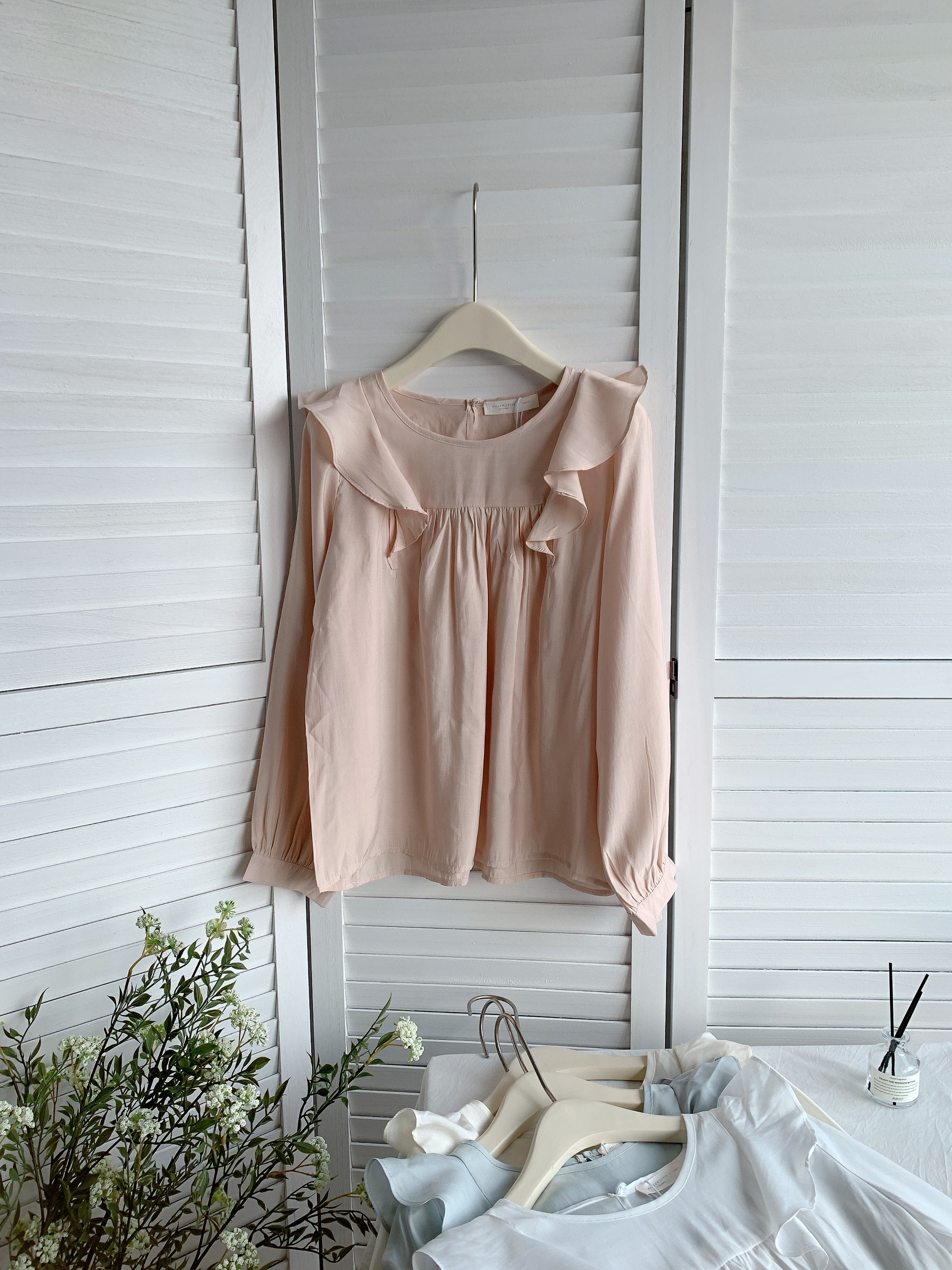 HELLO MILK TEE- 85424 荷葉袖襯衣