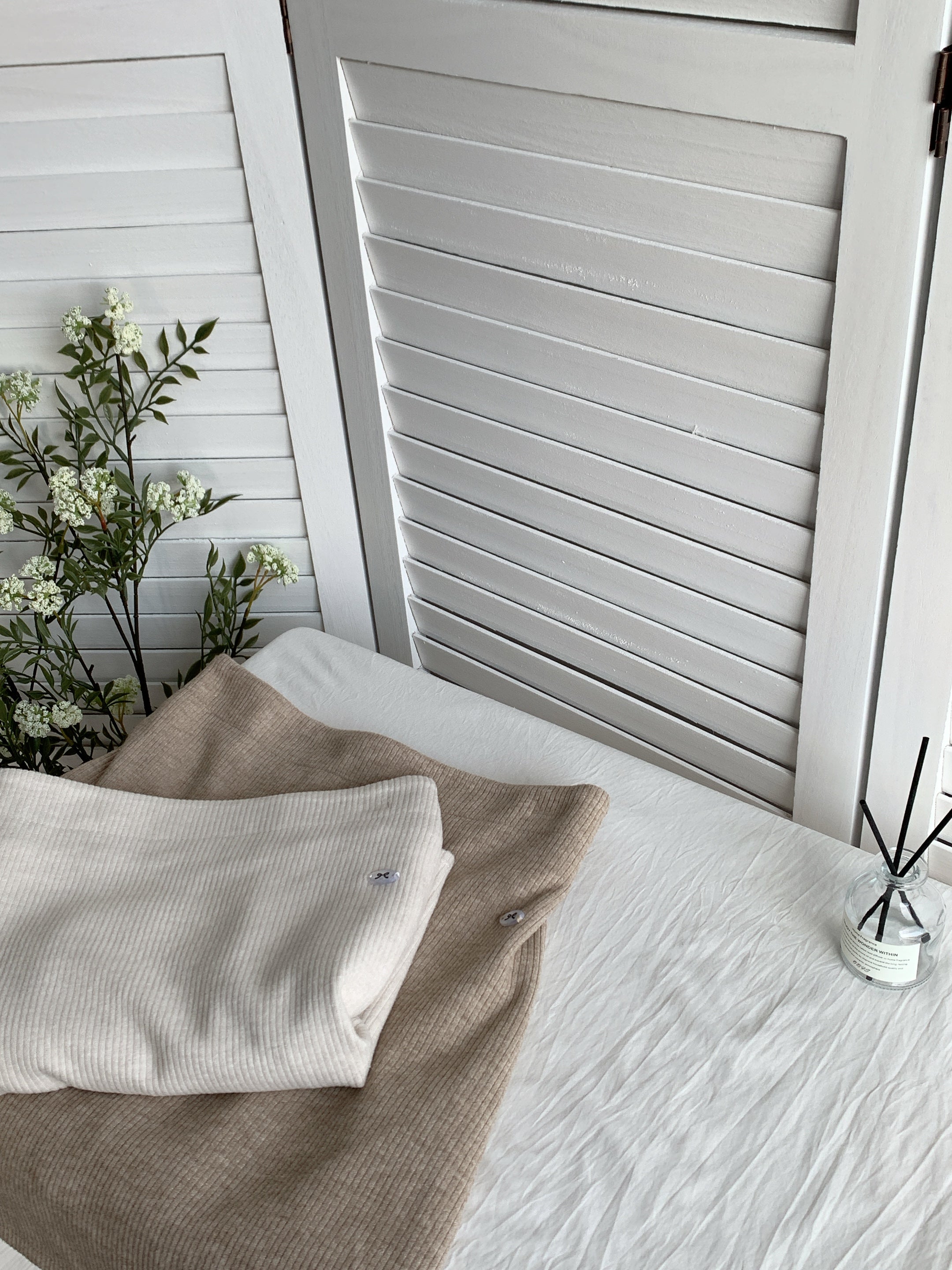 HELLO MILK TEE- 85474 簡約短裙