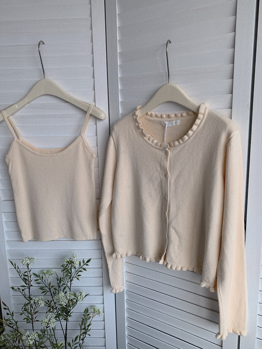 HELLO MILK TEE- 85462  花邊兩件套