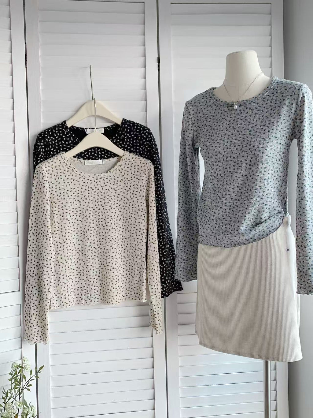 HELLO MILK TEE- 85530 碎花打底衫