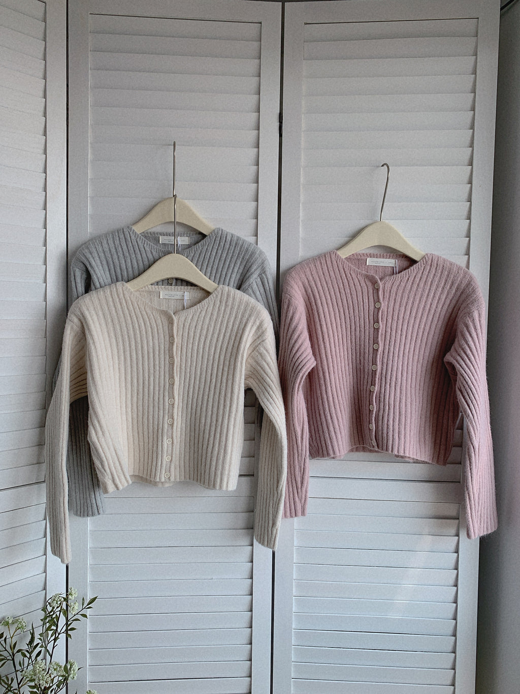 HELLO MILK TEE- 85556 短款開衫