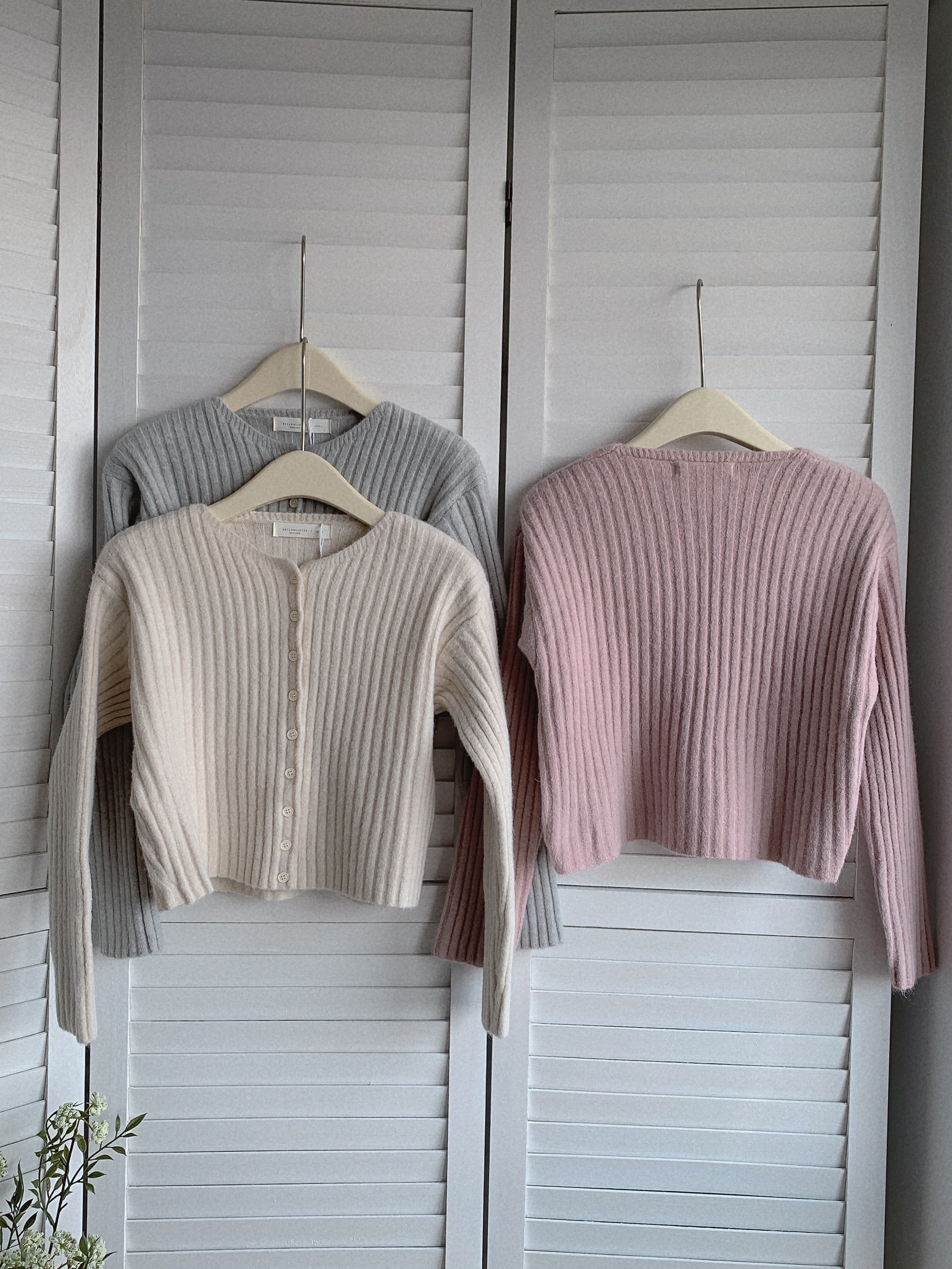 HELLO MILK TEE- 85556 短款開衫