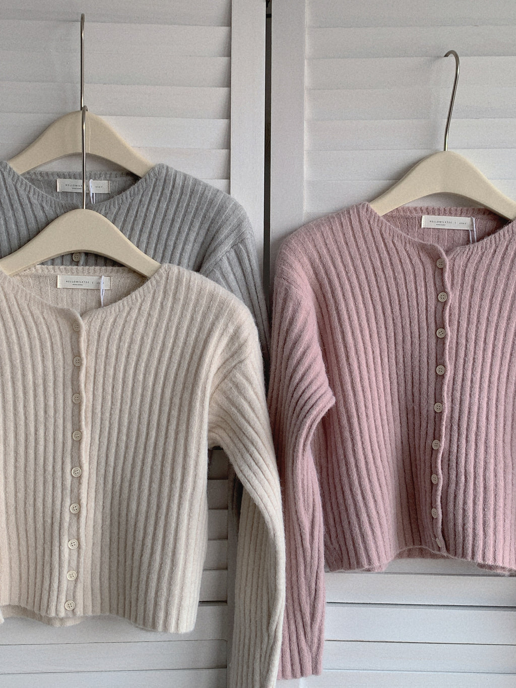 HELLO MILK TEE- 85556 短款開衫