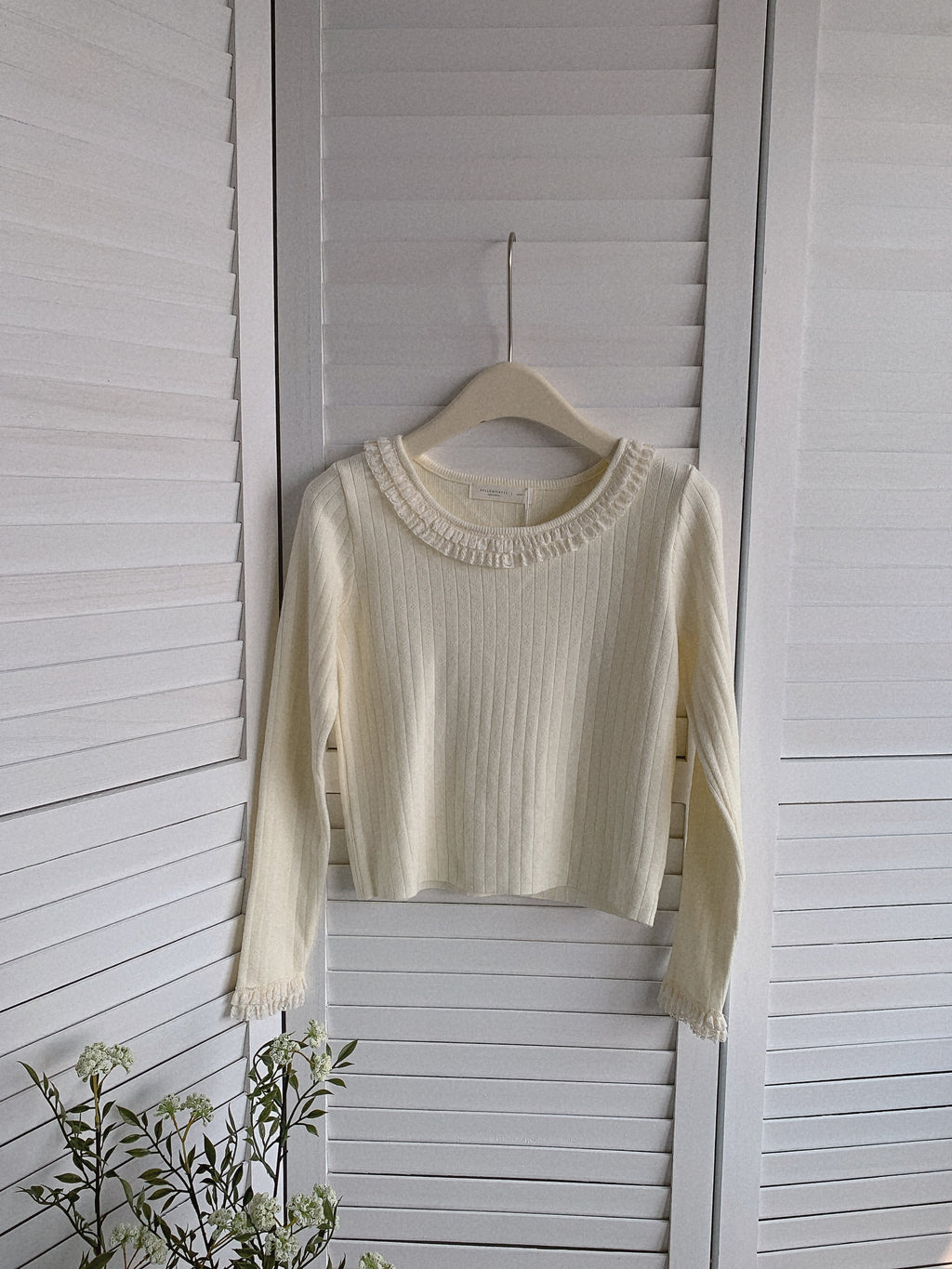 HELLO MILK TEE- 85497 圓領花邊衫