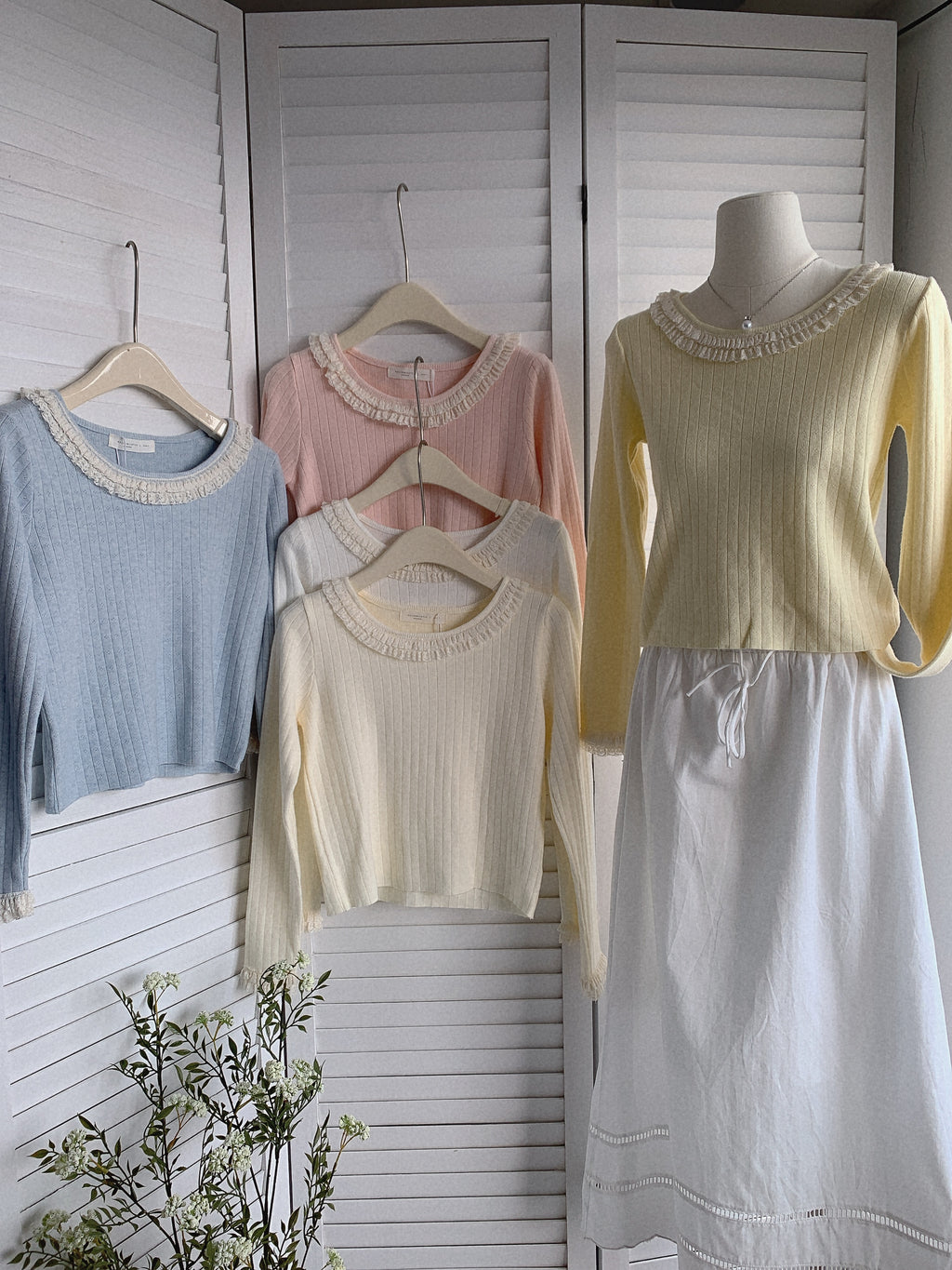 HELLO MILK TEE- 85497 圓領花邊衫