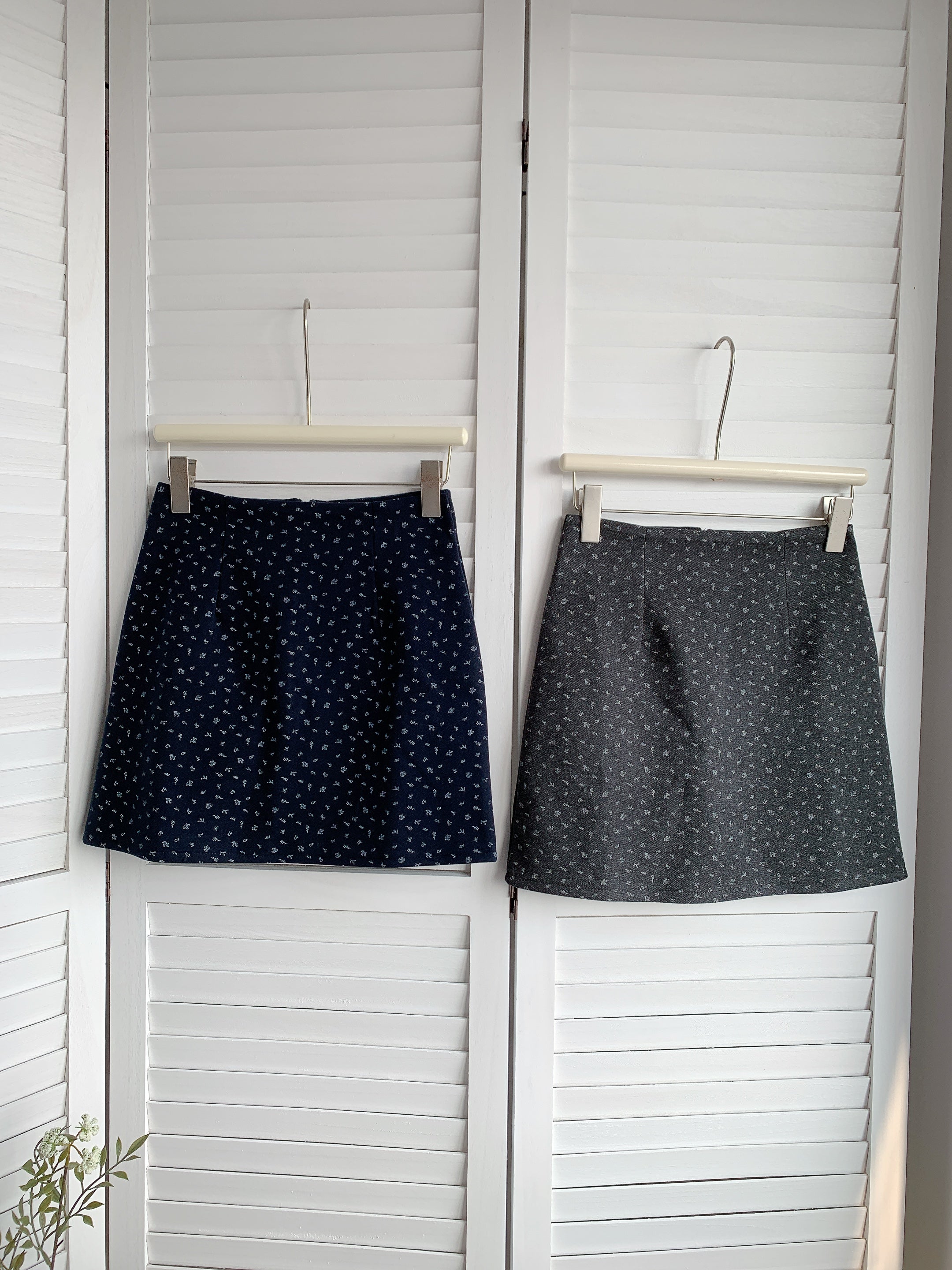 HELLO MILK TEE- 85471 碎花半裙