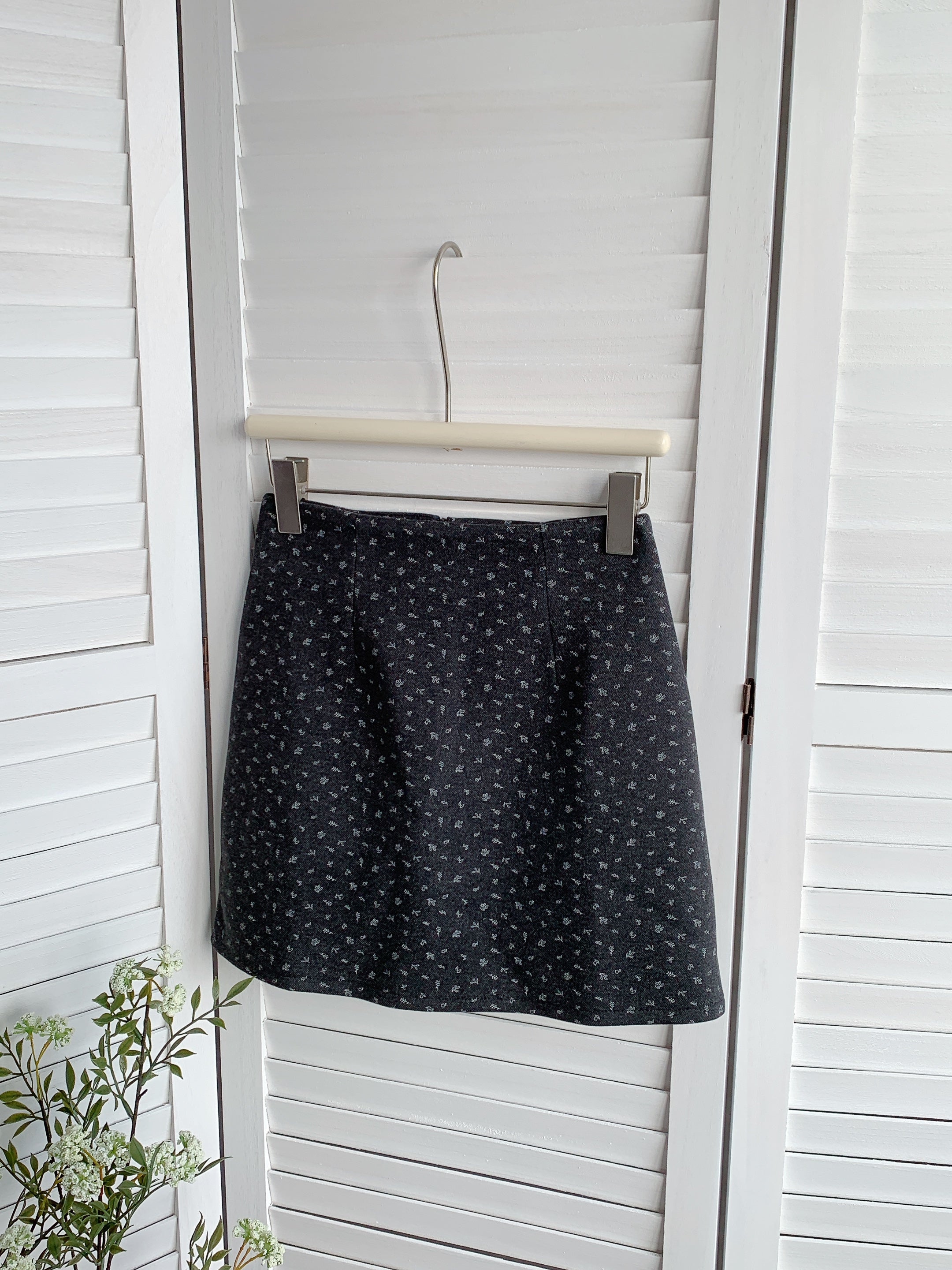 HELLO MILK TEE- 85471 碎花半裙