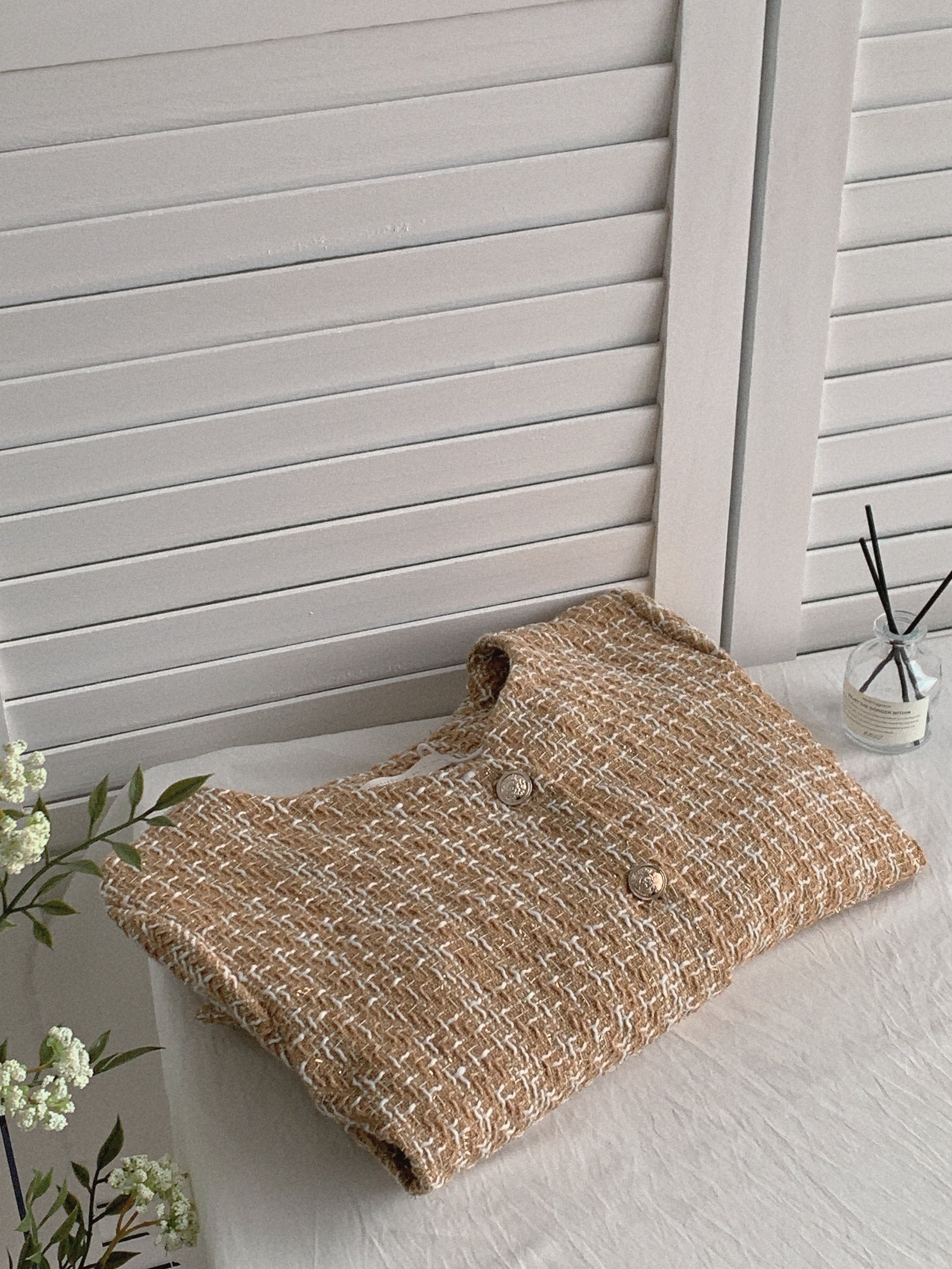 HELLO MILK TEE- 85502  小香風外套