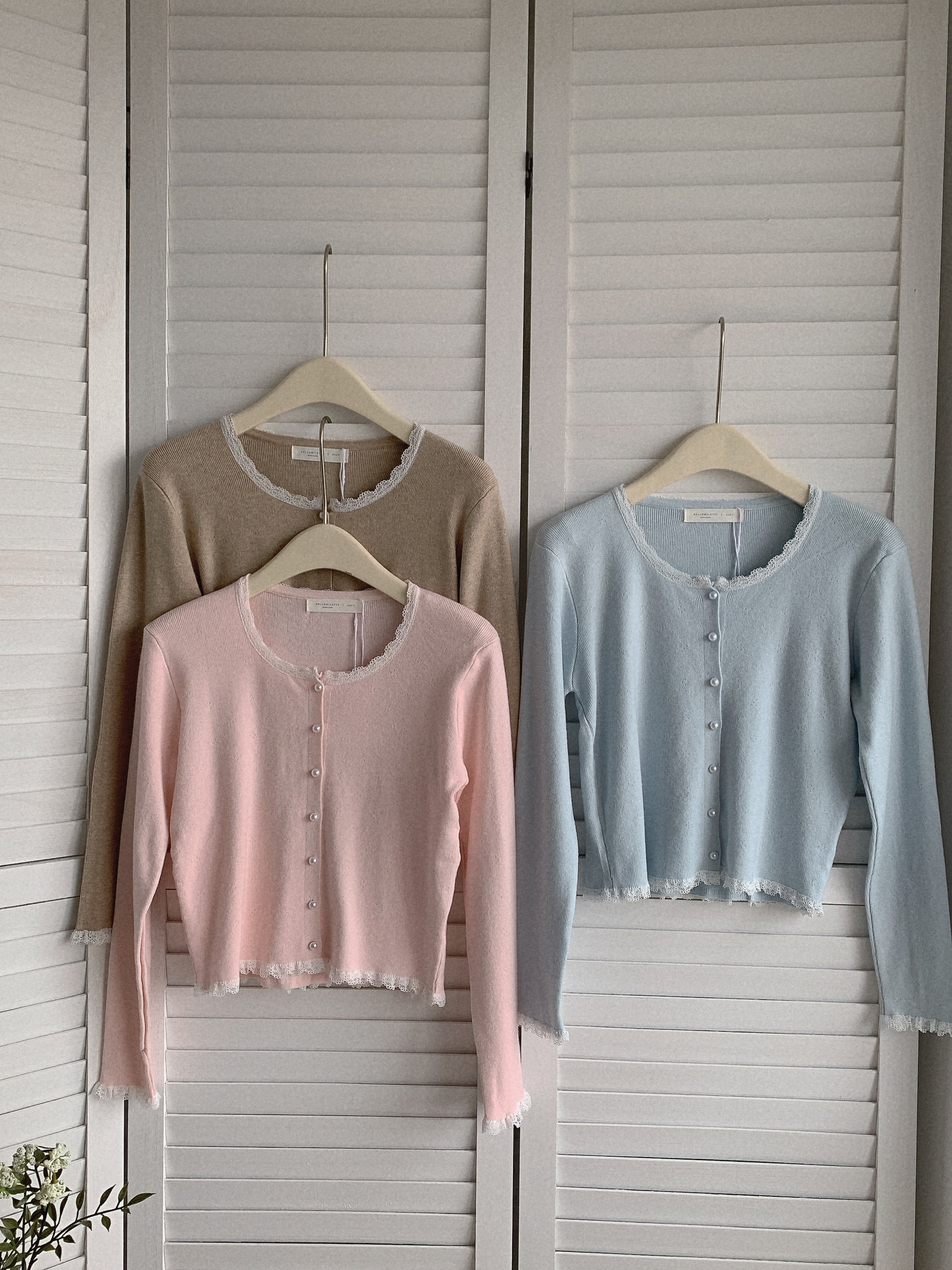 HELLO MILK TEE- 85499 花邊針織衫