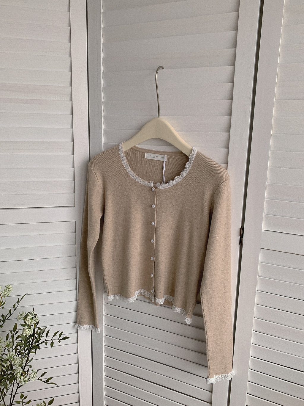 HELLO MILK TEE- 85499 花邊針織衫