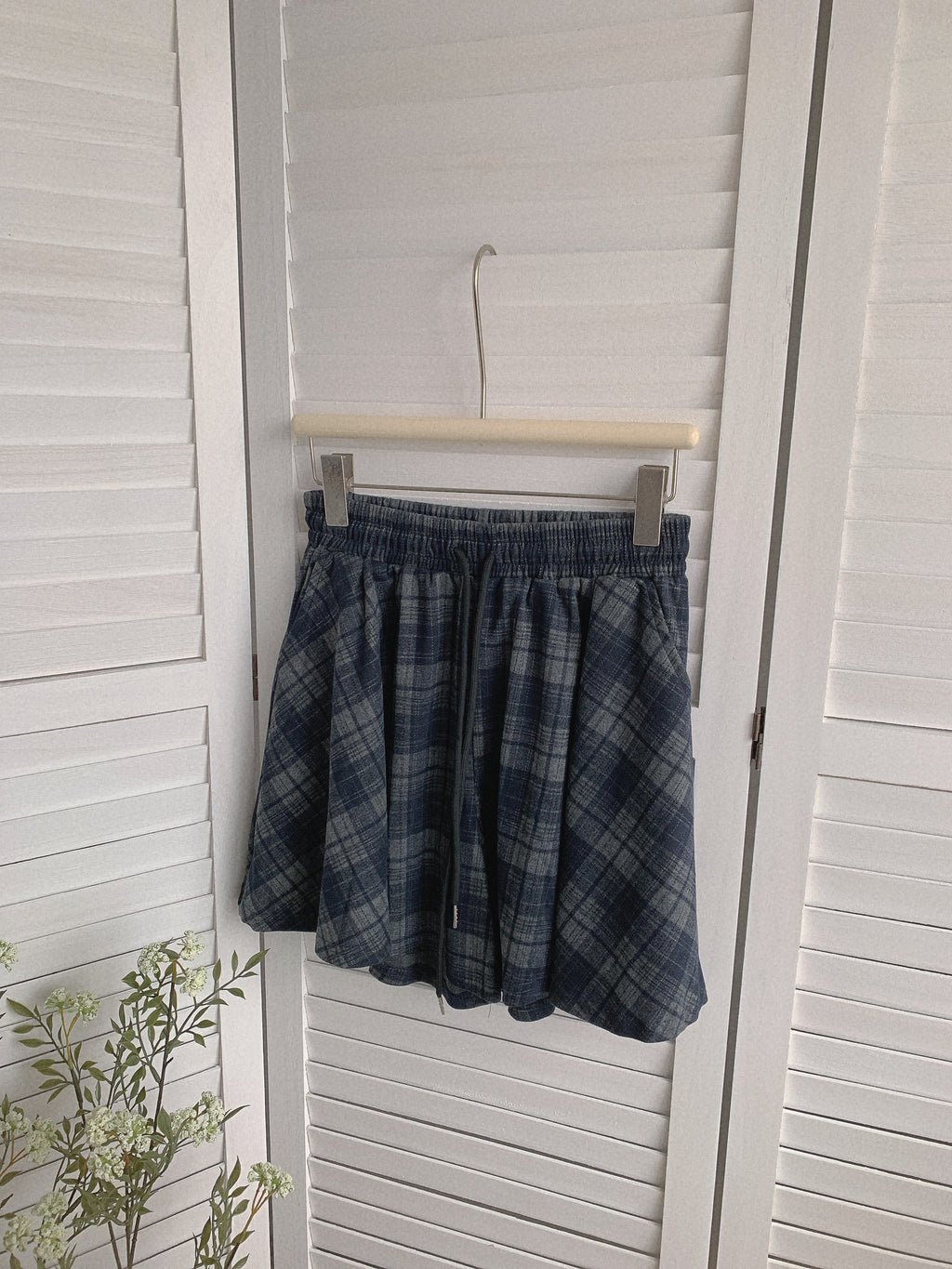 HELLO MILK TEE- 85550 毛呢短褲