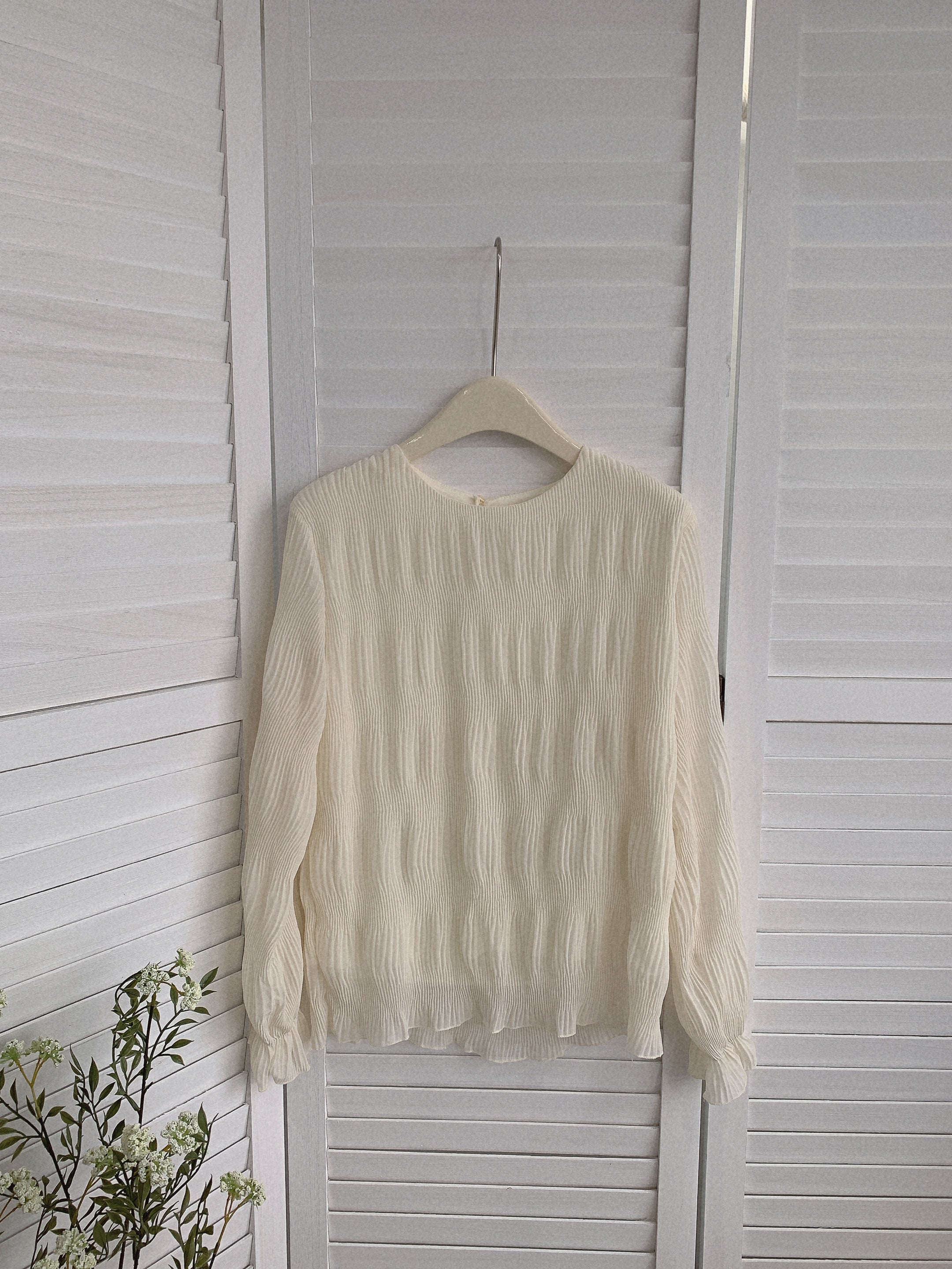 HELLO MILK TEE- 85508 氣質小衫