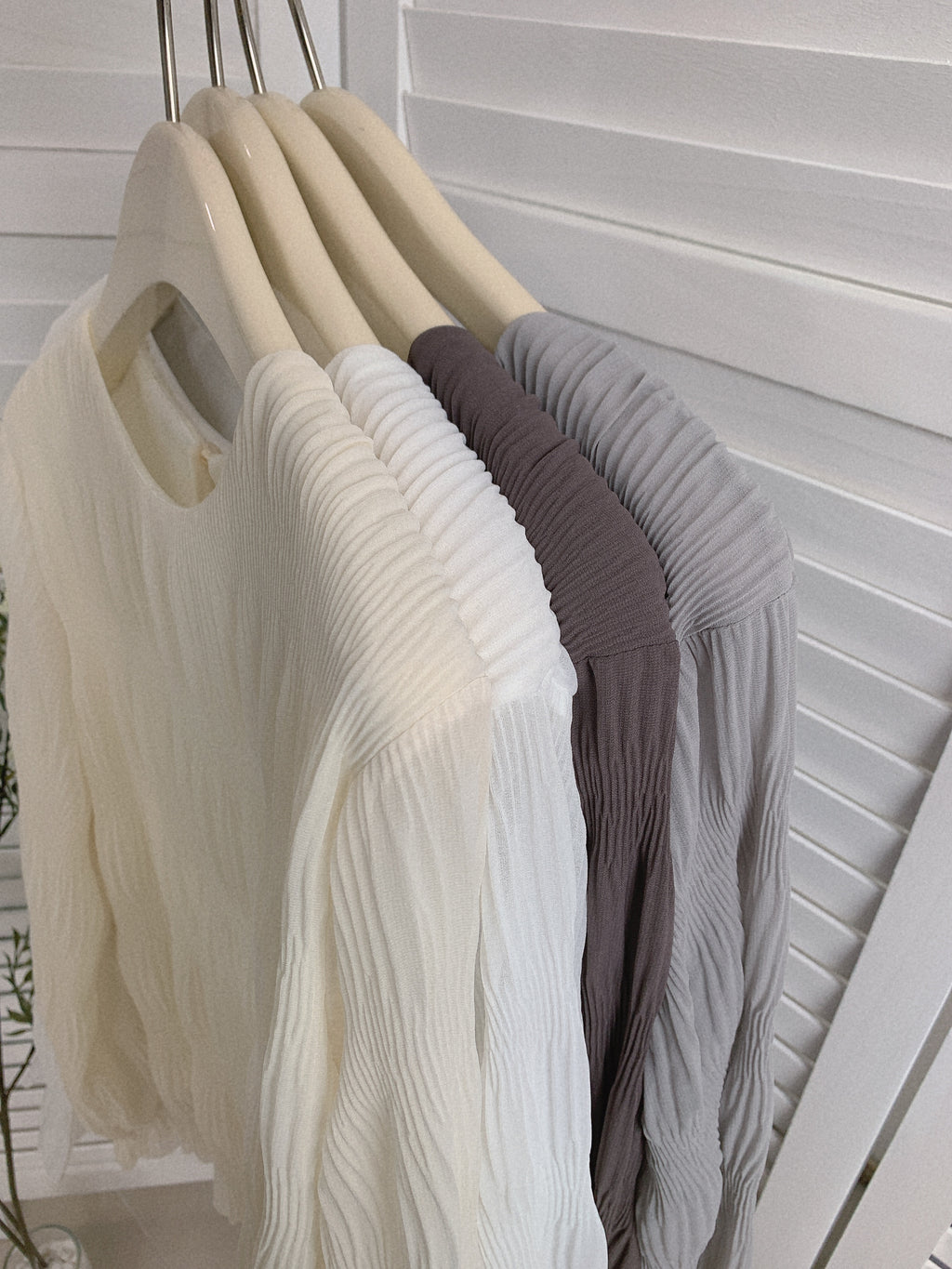 HELLO MILK TEE- 85508 氣質小衫