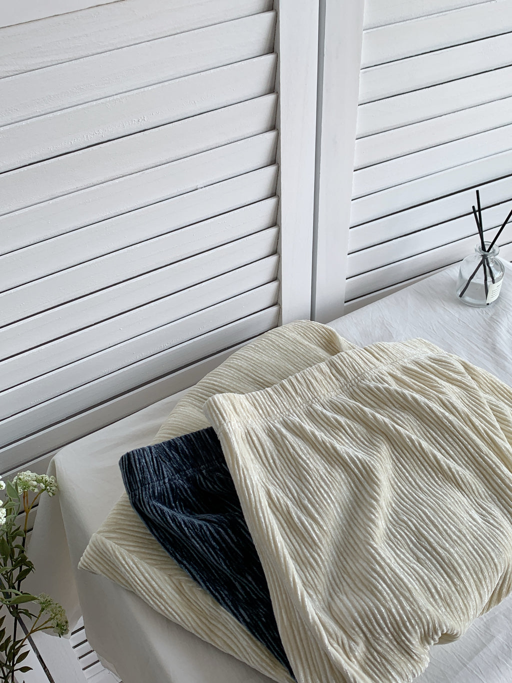 HELLO MILK TEE- 85512 燈芯絨半裙