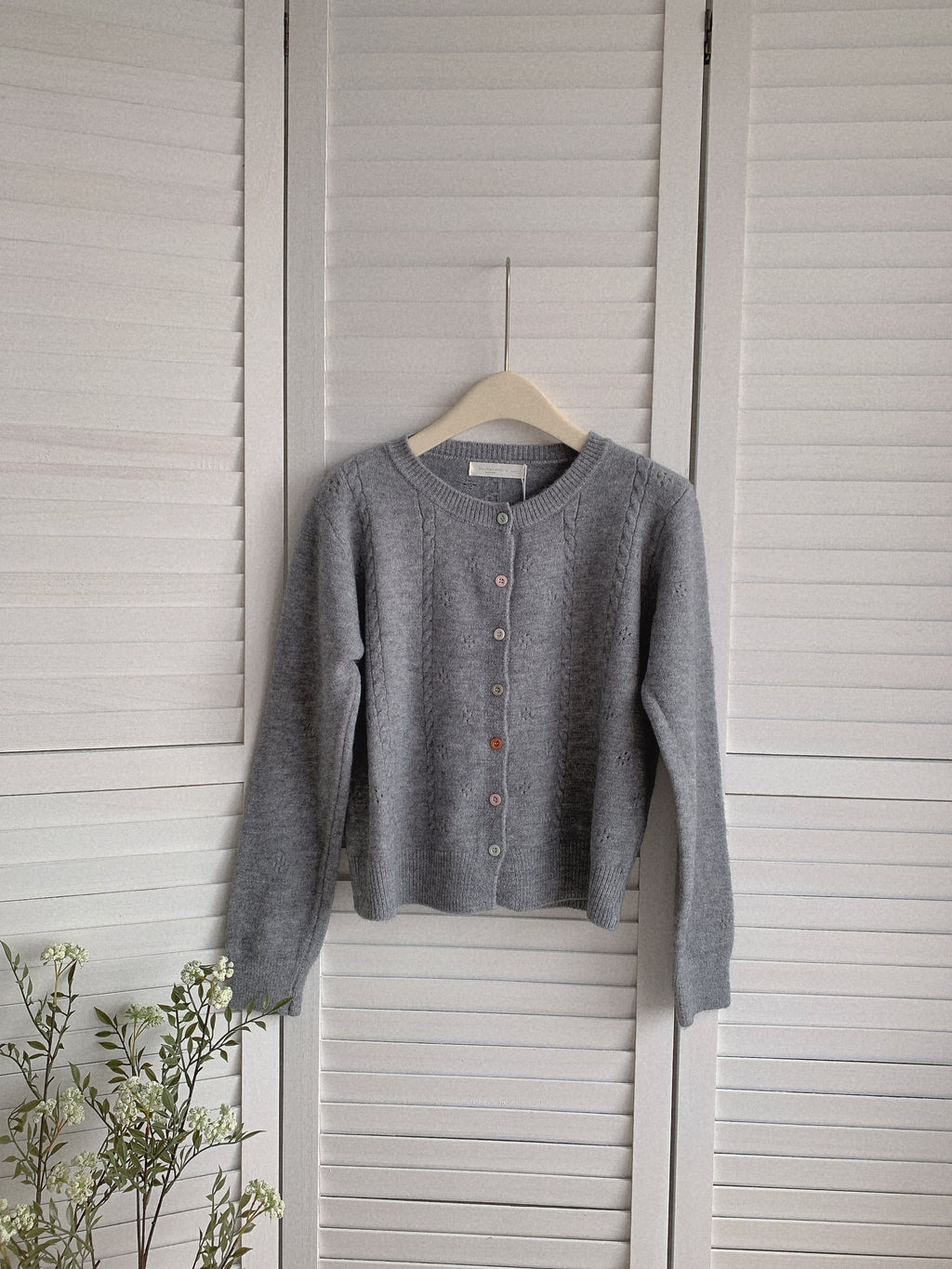 HELLO MILK TEE- 85524 彩扣毛衣