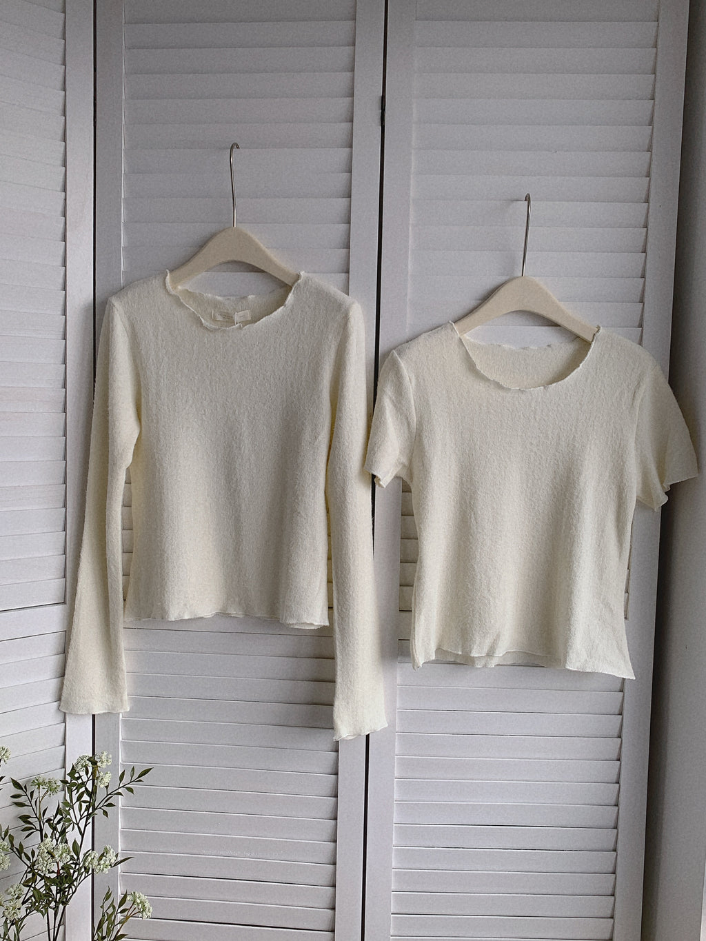 HELLO MILK TEE- 85532 木耳邊套裝