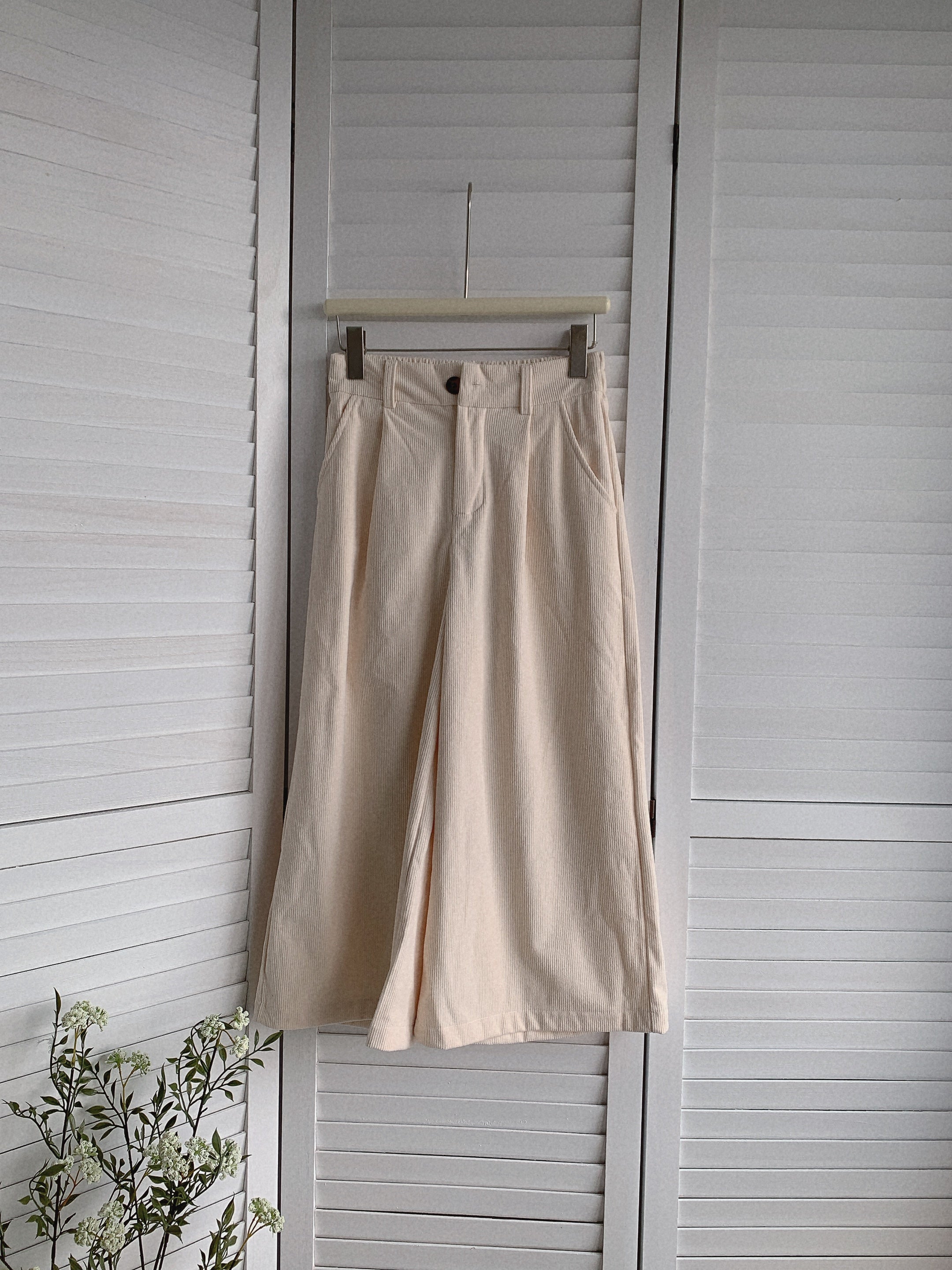 HELLO MILK TEE- 85553 韓系褲子