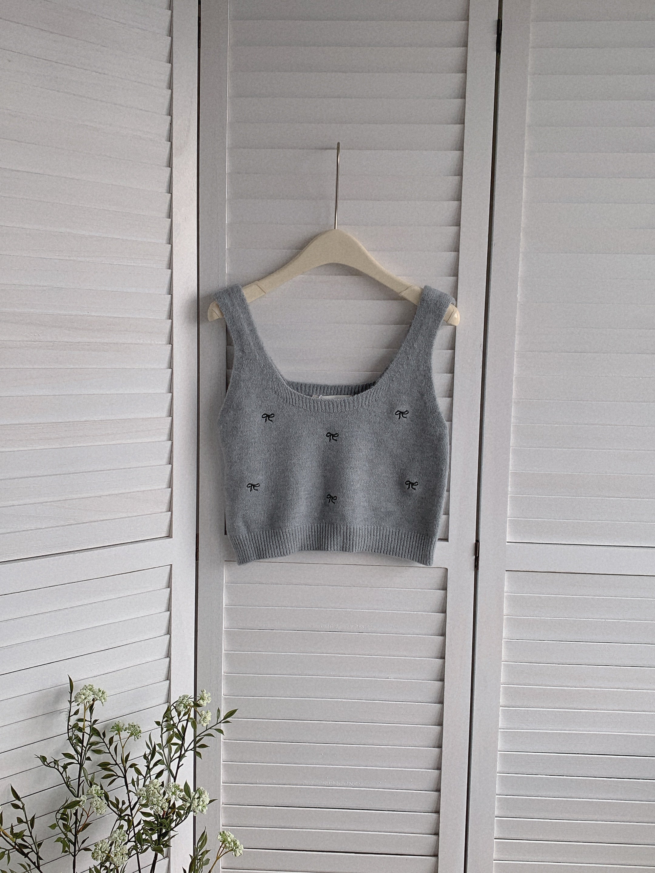 HELLO MILK TEE- 85617 蝴蝶結吊帶