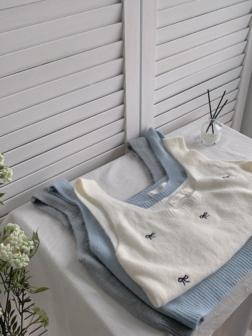 HELLO MILK TEE- 85617 蝴蝶結吊帶